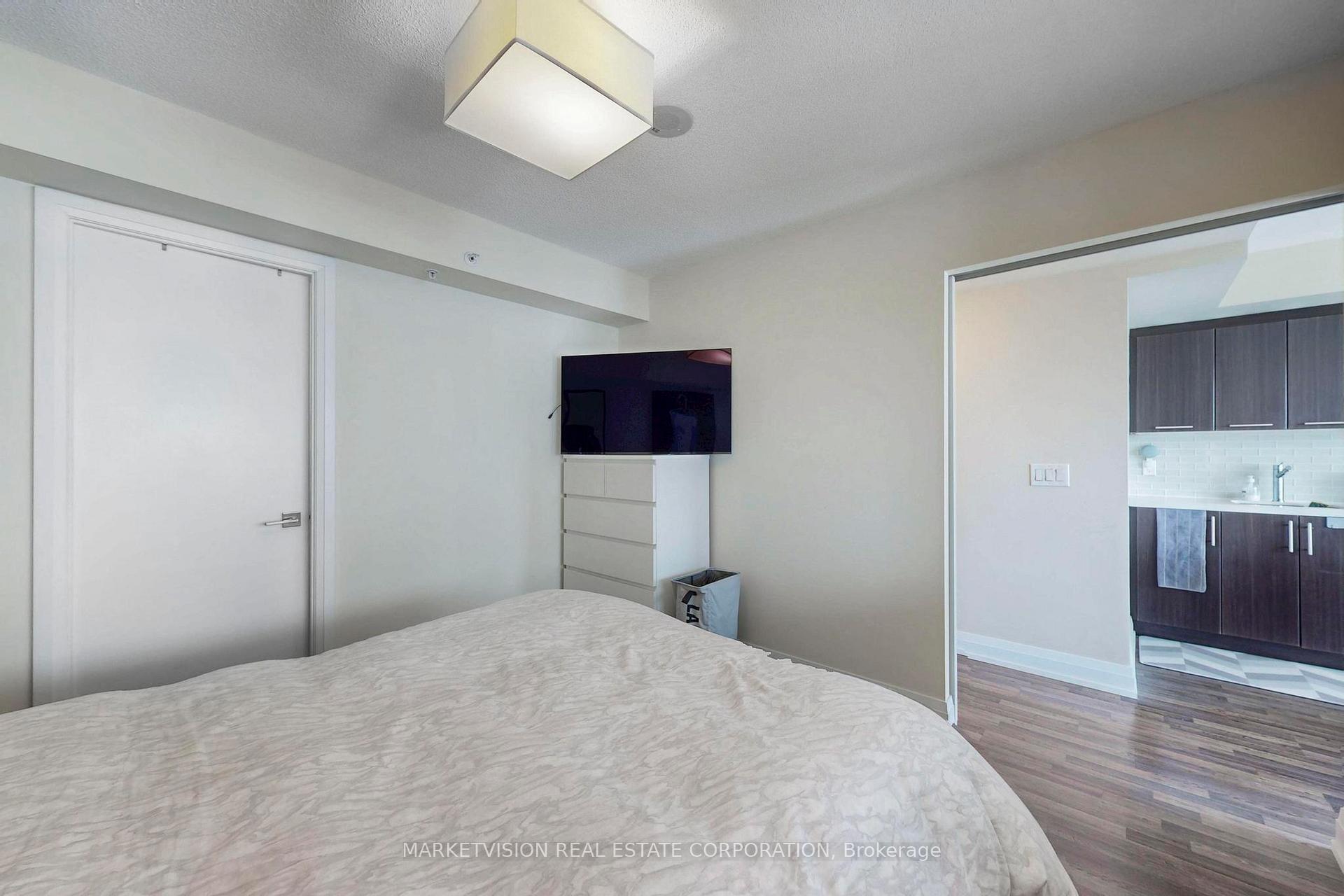 2 Bedrooms Condo at 565 Wilson,  Toronto For sale