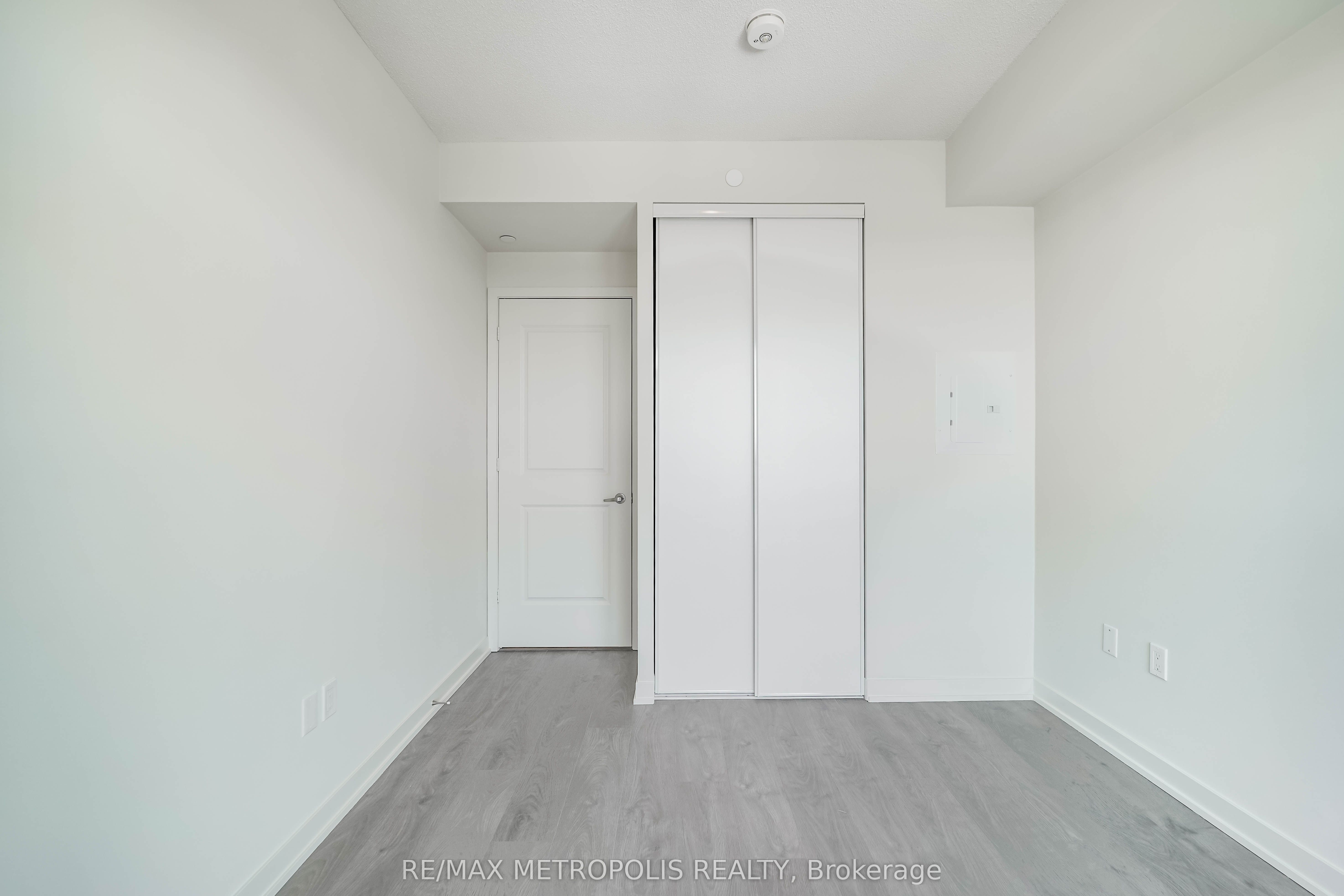 38 Annie Craig Drive, #3611