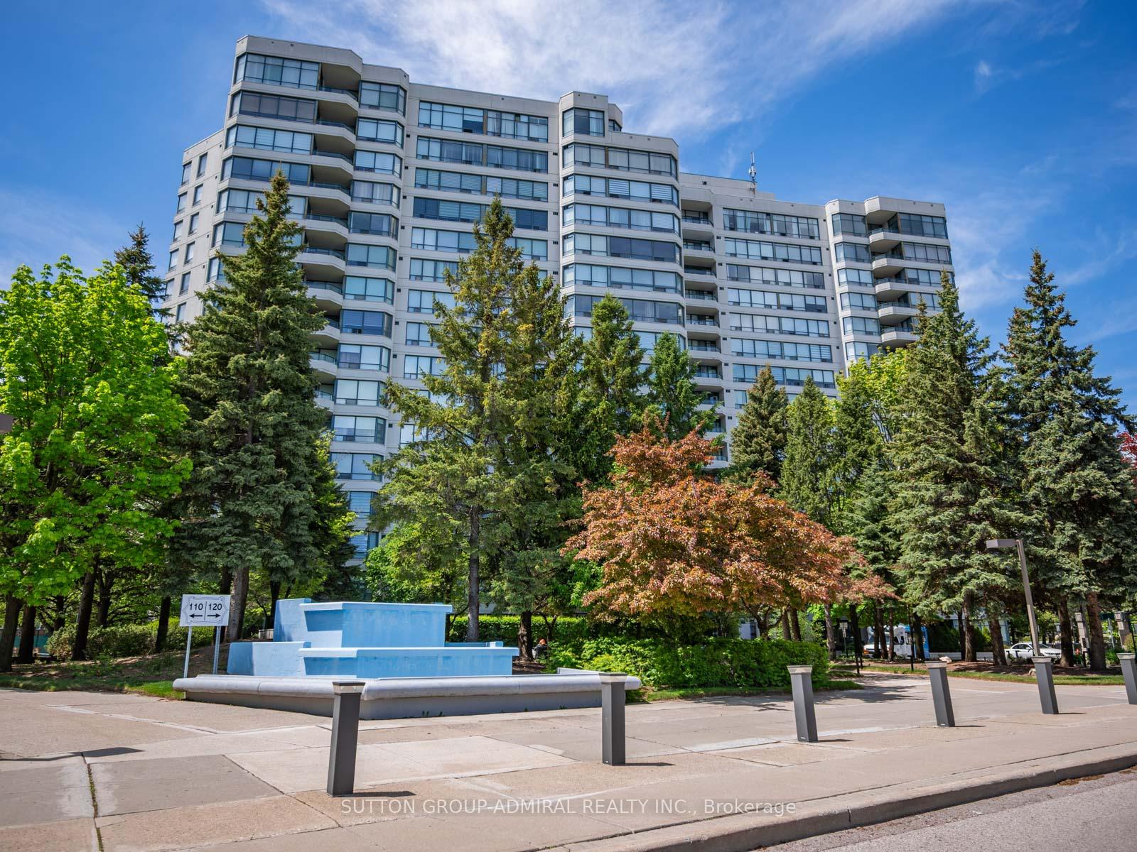 2 Bedrooms Condo at 120 Promenade, Vaughan For sale