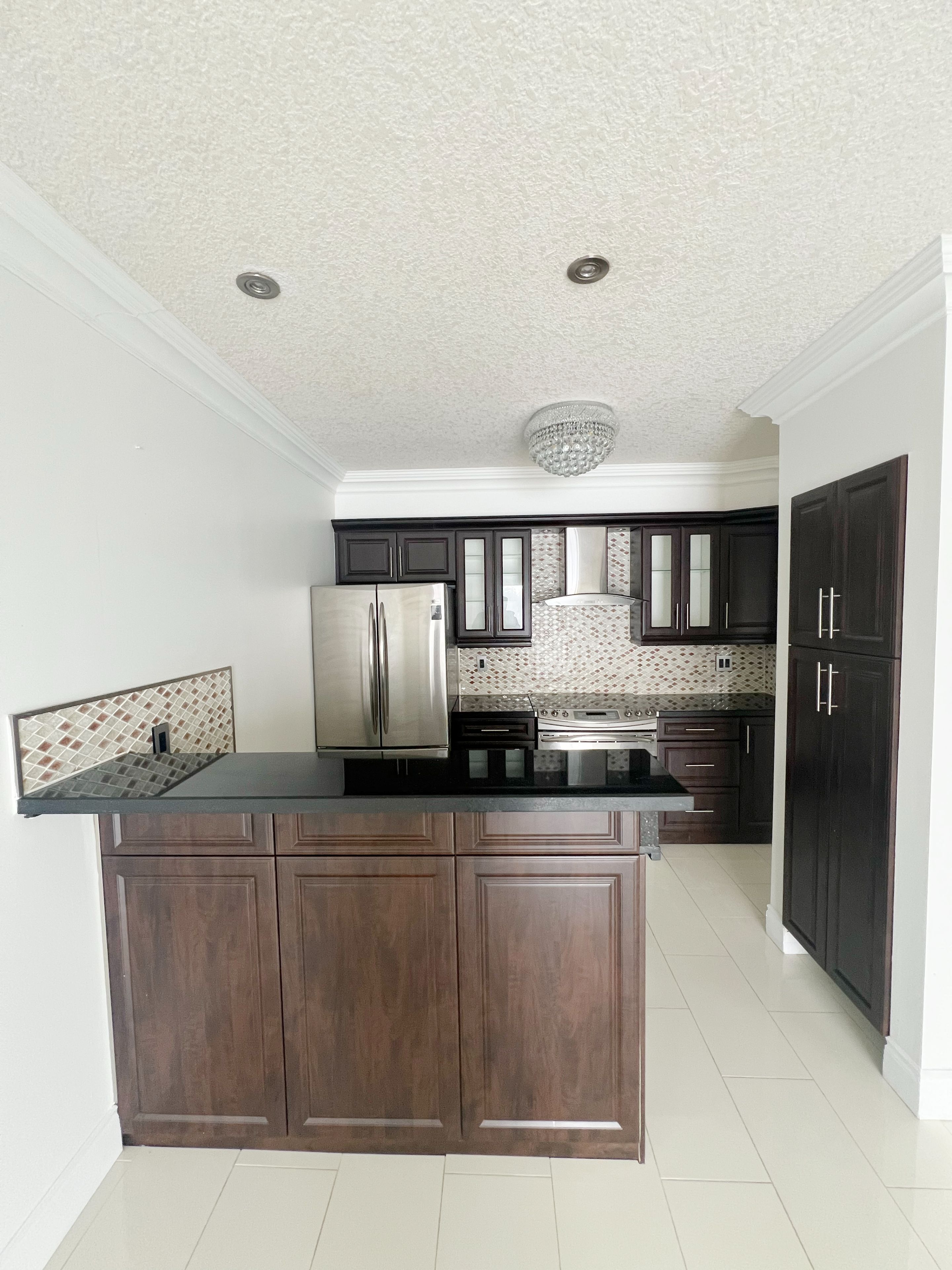 345 Briarmeadow Drive 404
