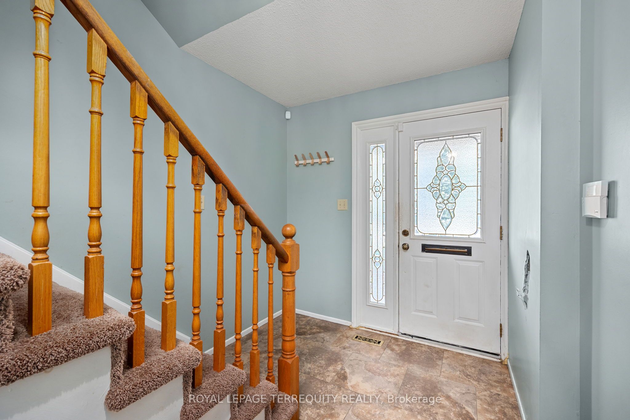 2 Baywood Court, Markham, ON L3T 5W3