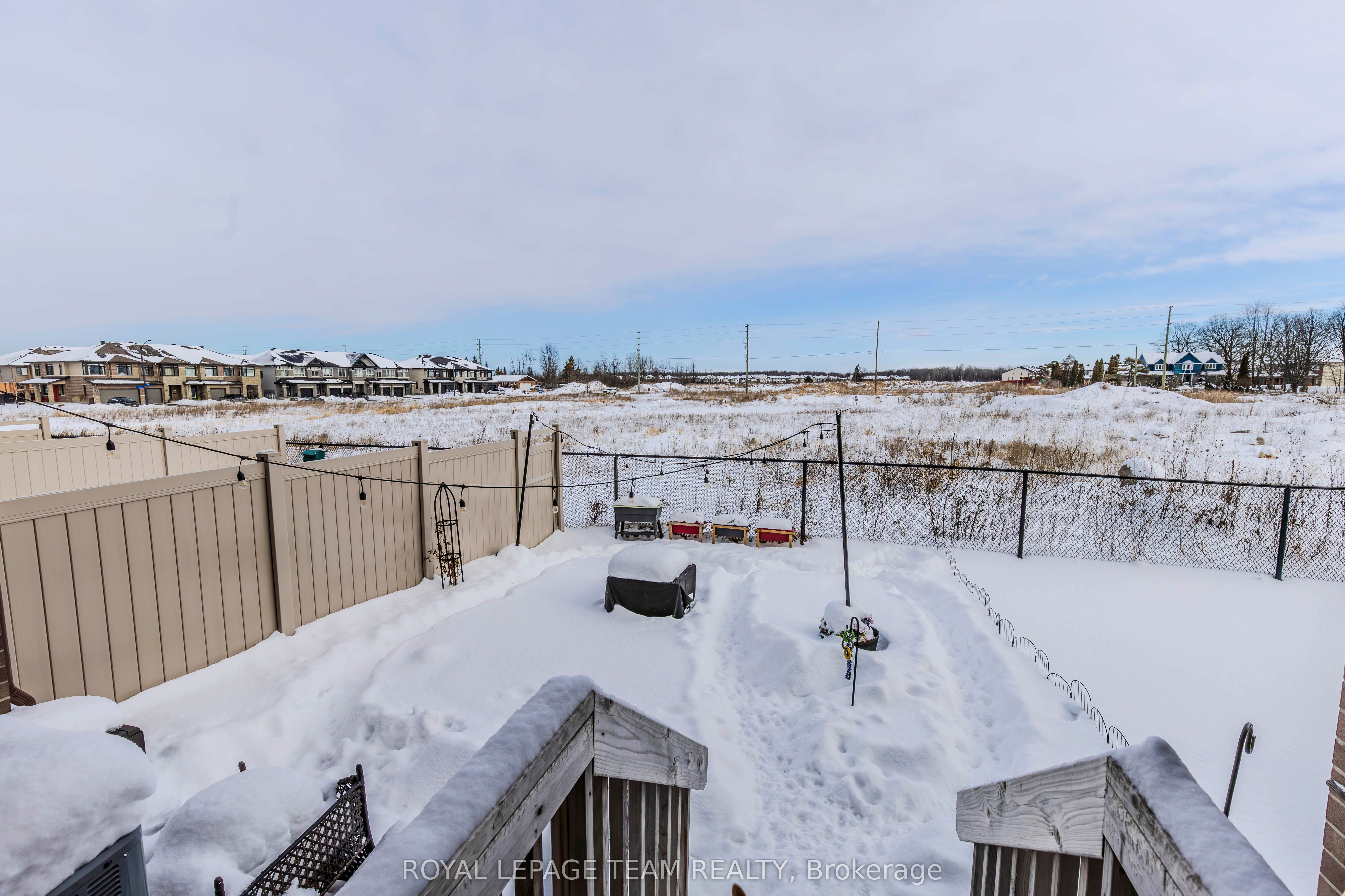 71 CANVASBACK Ridge, Blossom Park - Airport and Area 2602 - Riverside South/Gloucester Glen