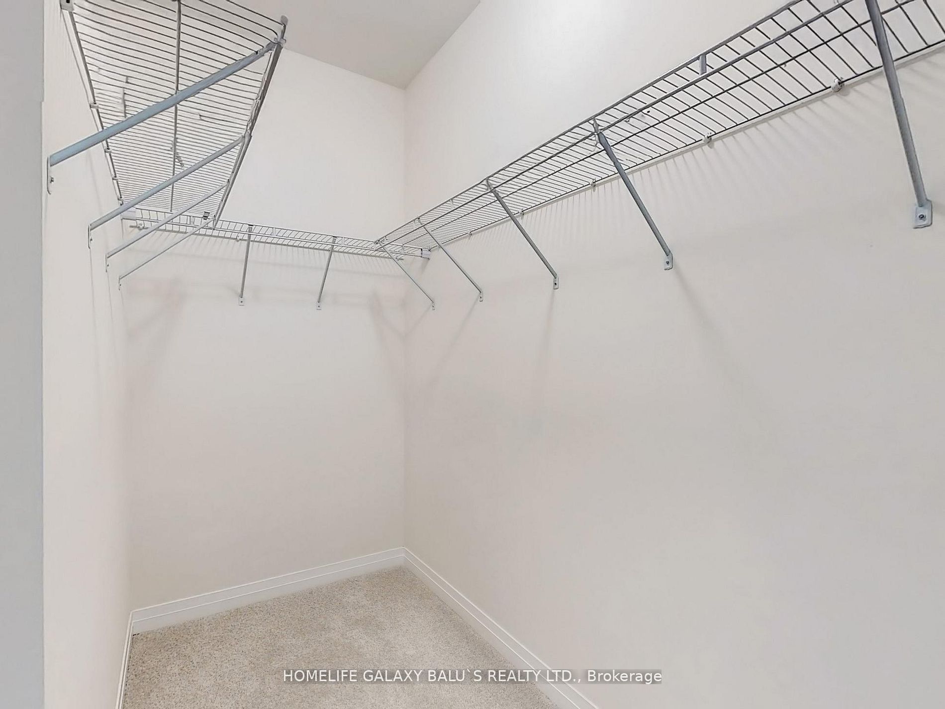 2966 Seagrass Street