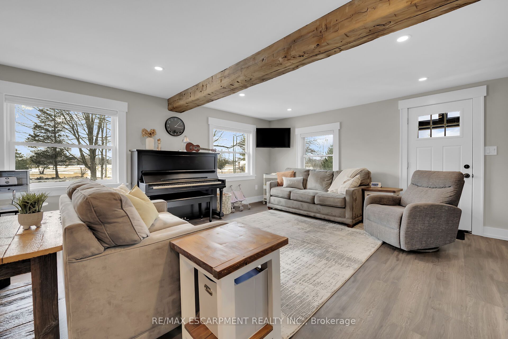 5324 Canborough Road