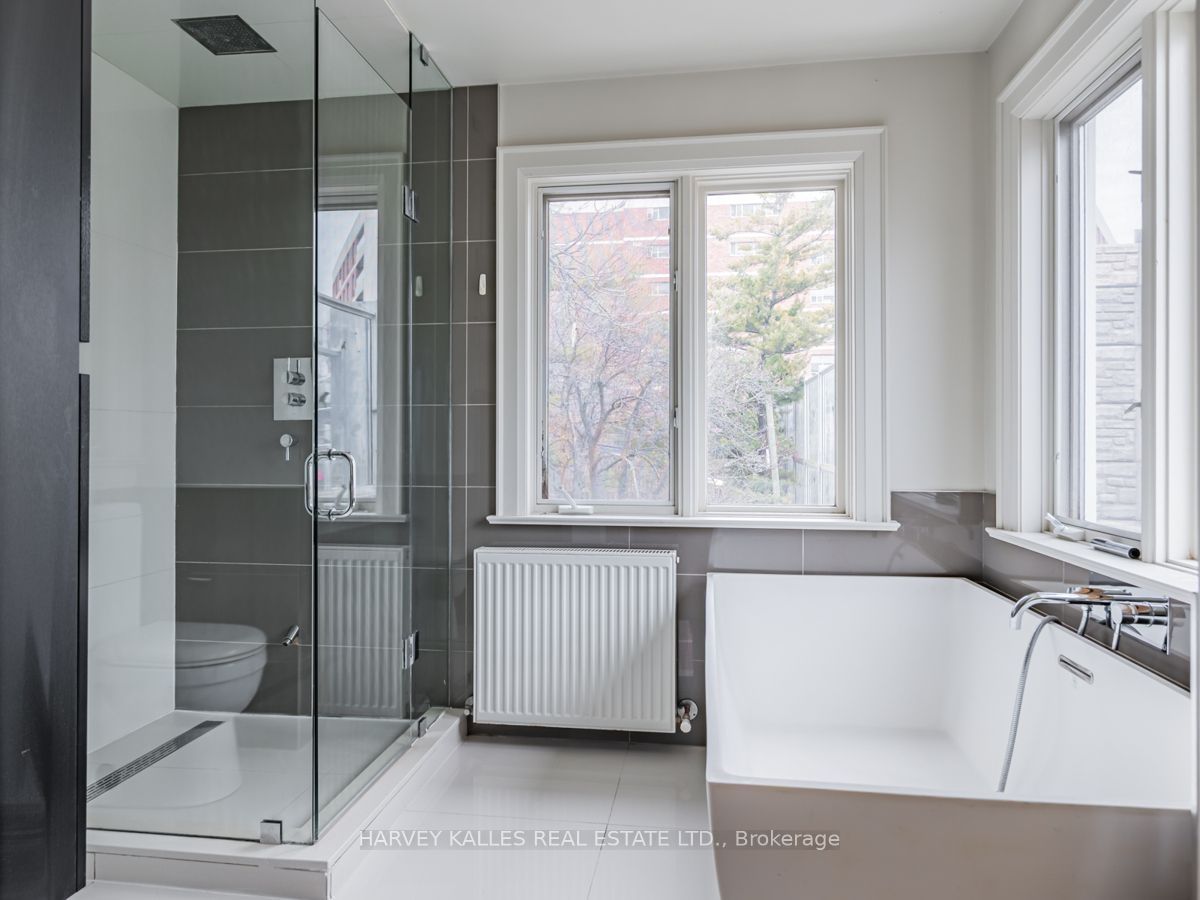 39 Sunnyside Avenue Upper