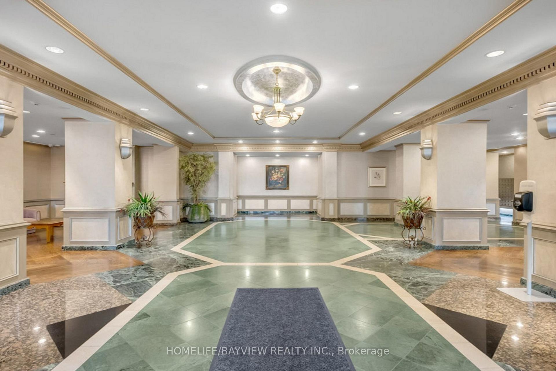 4 Bedrooms Condo at 168 Bonis, Toronto For sale