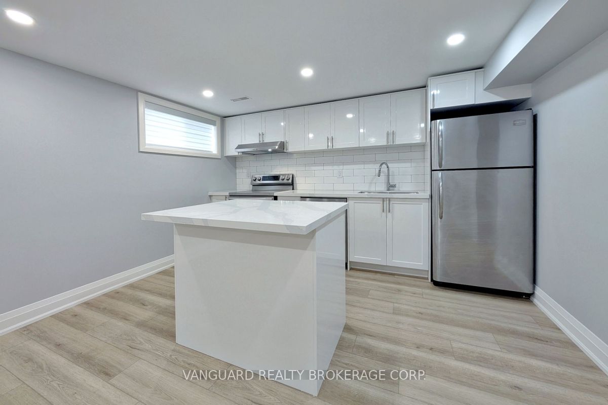 14 Bradfield Avenue
