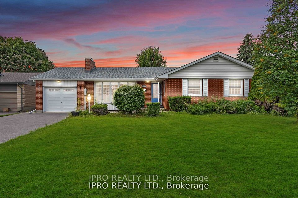 736 Westdale