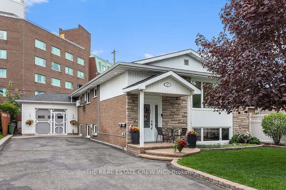 257 Lavergne