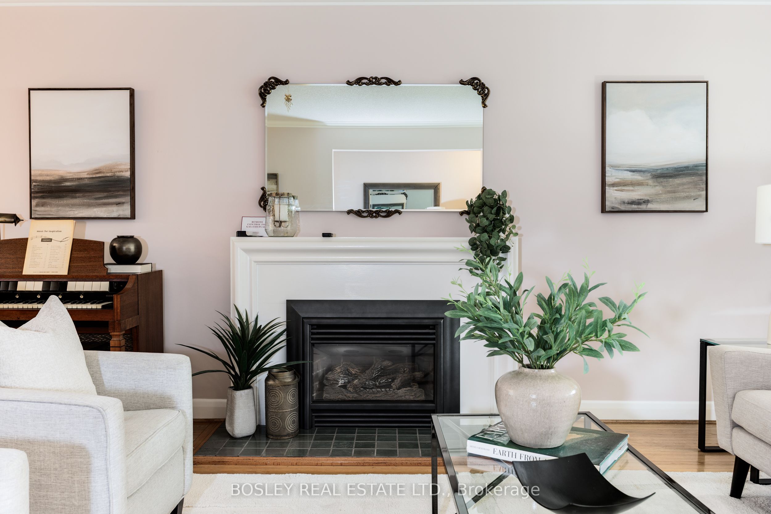 265 Chaplin Crescent, Toronto, ON M5P 1B1
