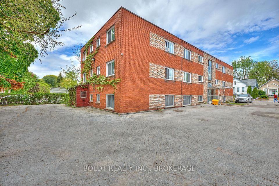 6274 BARKER Street ; MLS ID: X12182278