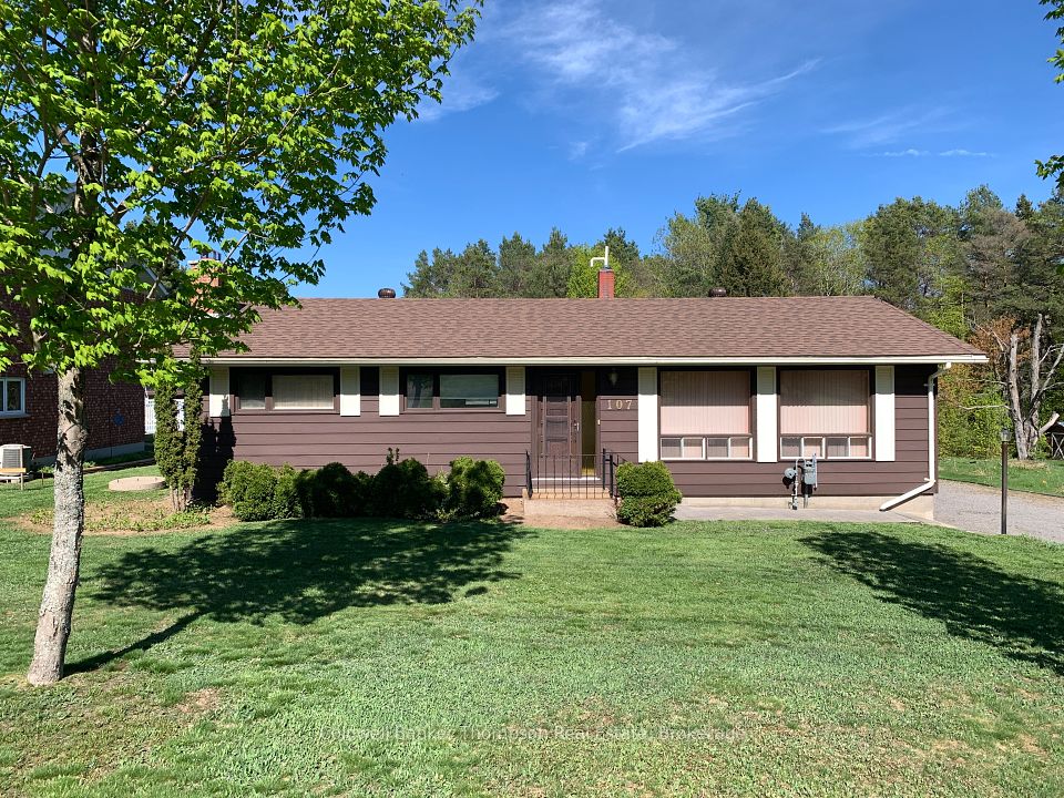 107 Albert Street, Sundridge, ON P0A 1Z0