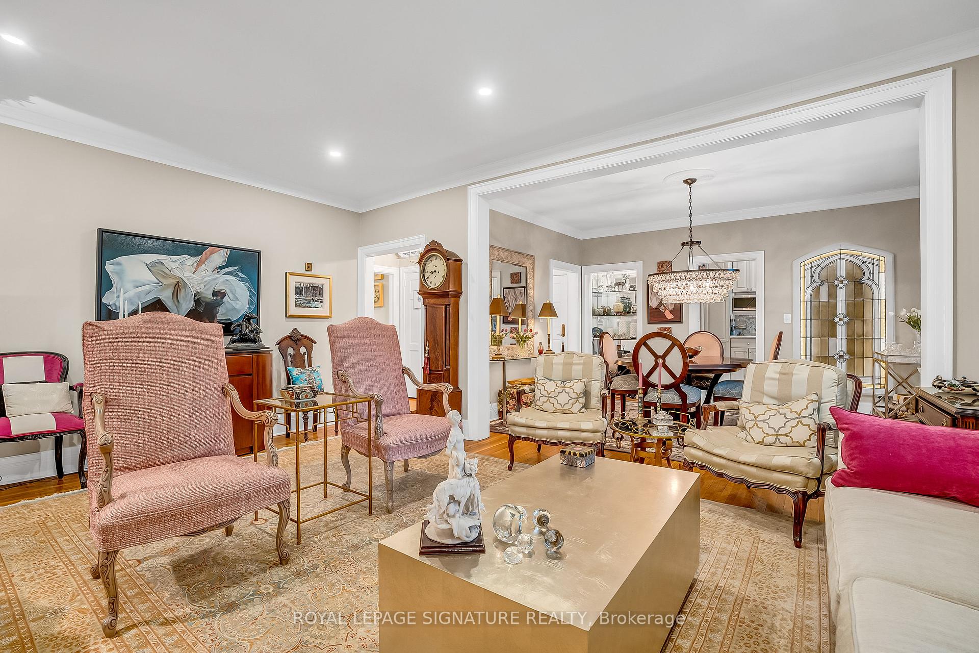 2 Bedrooms Co-op at 150 St Clair, Toronto For sale