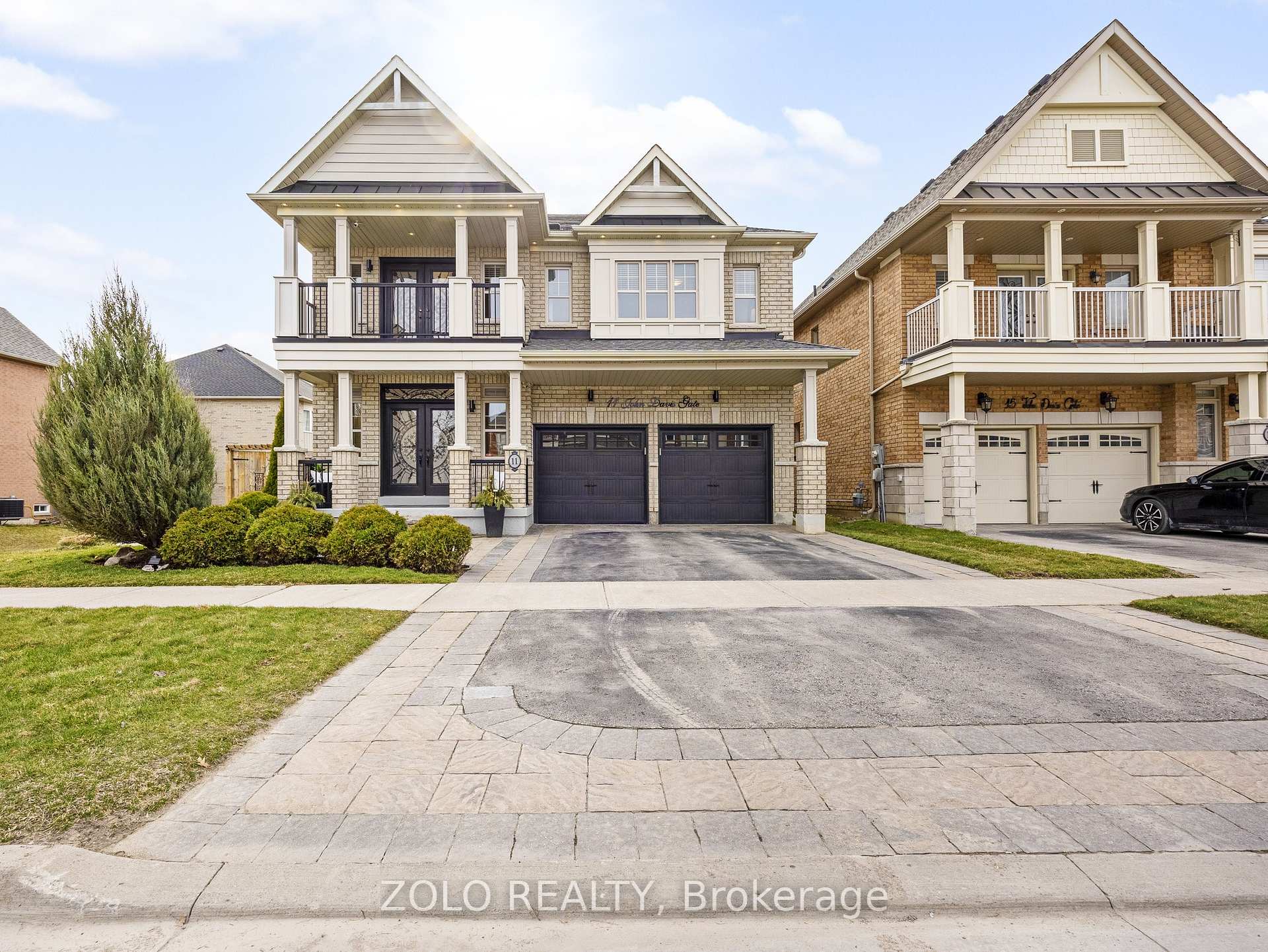 11 John Davis Gate, Whitchurch-Stouffville, ON L4A 1V5