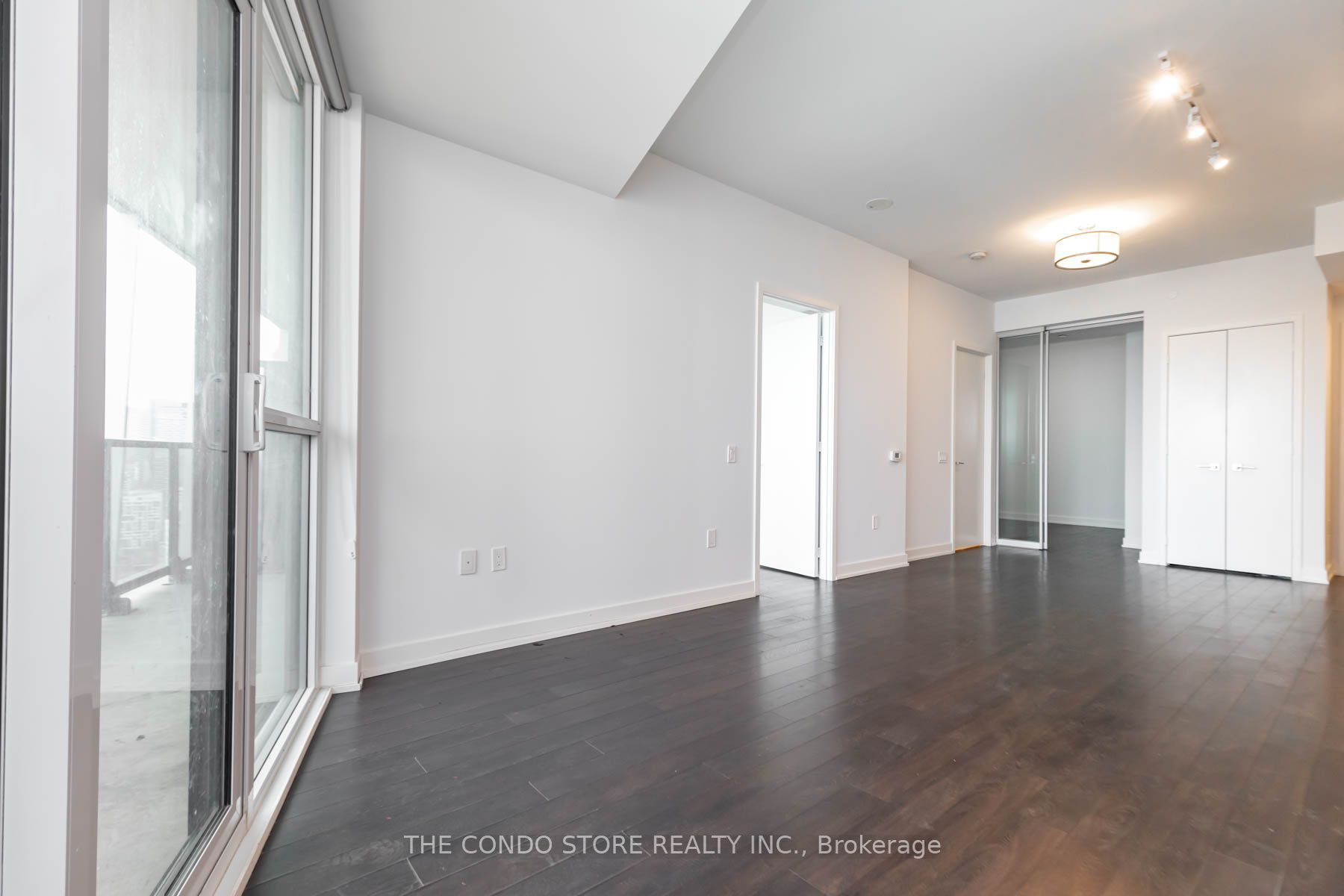 50 Ordnance Street, #2507