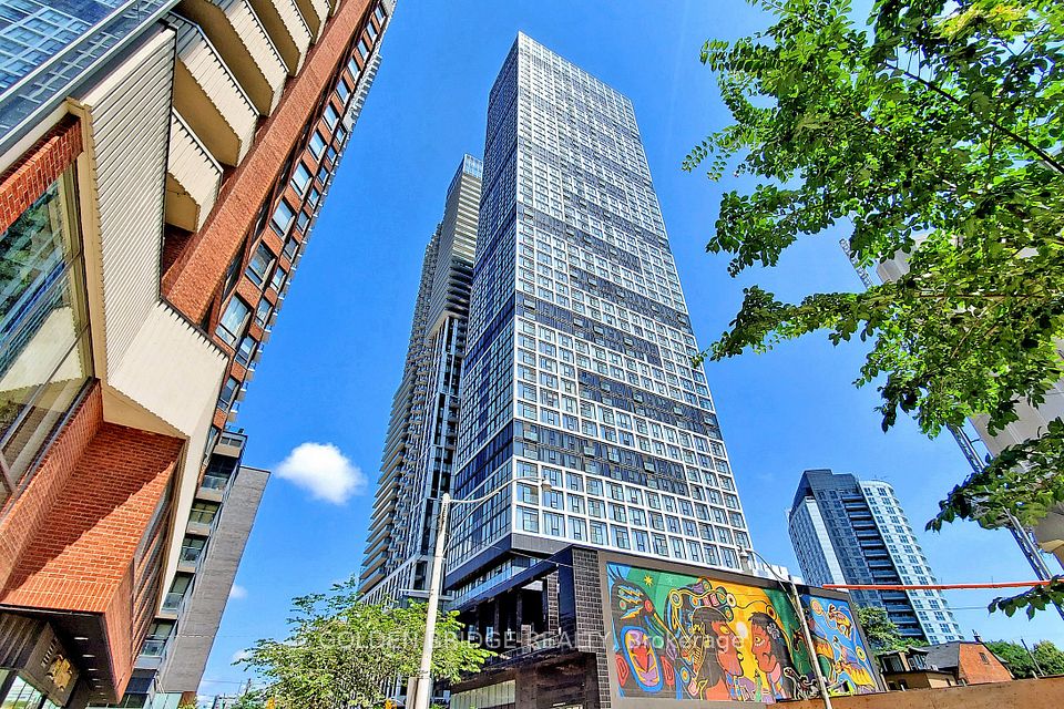 251 Jarvis