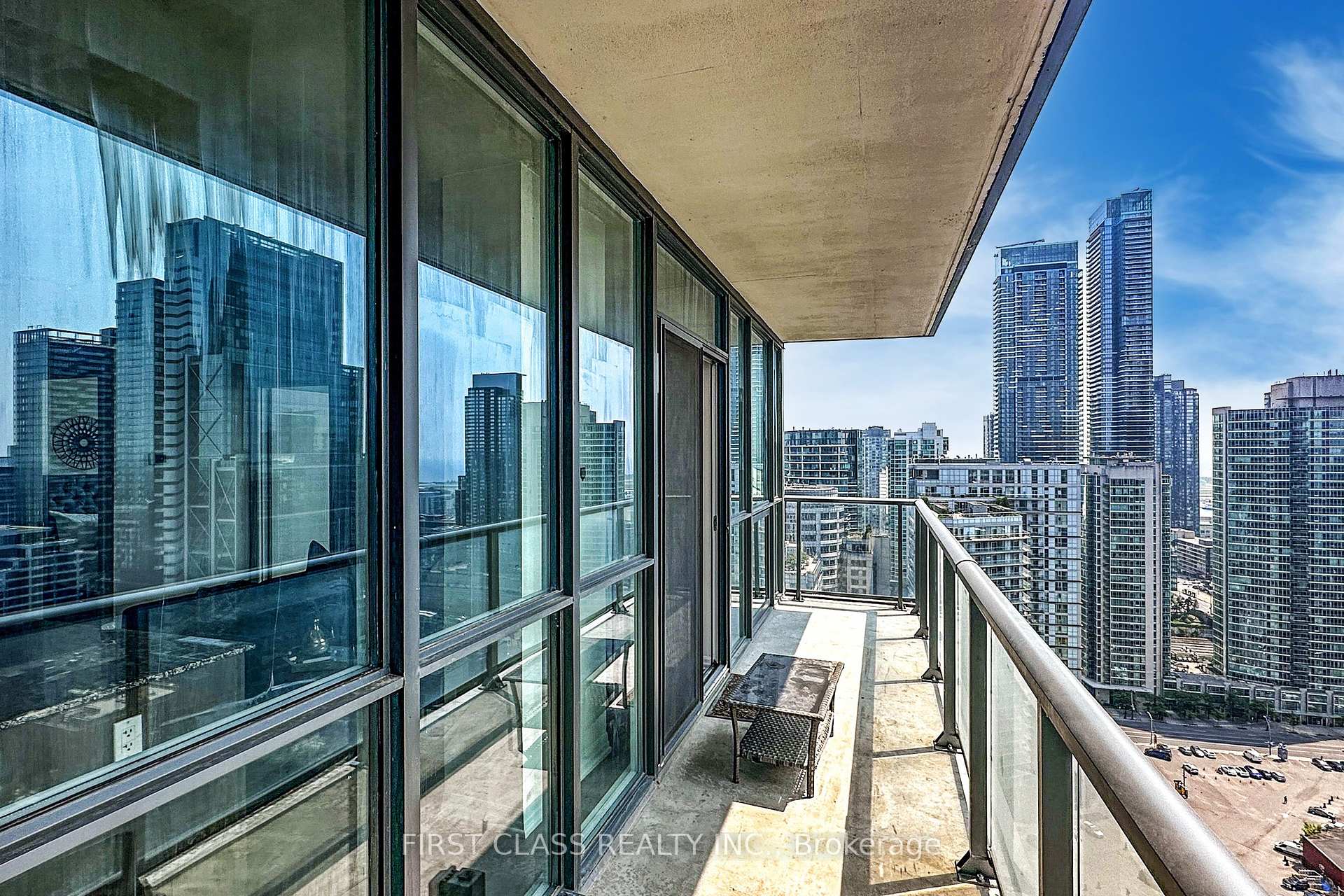 3 Bedrooms Condo at 88 Blue Jays, Toronto For sale