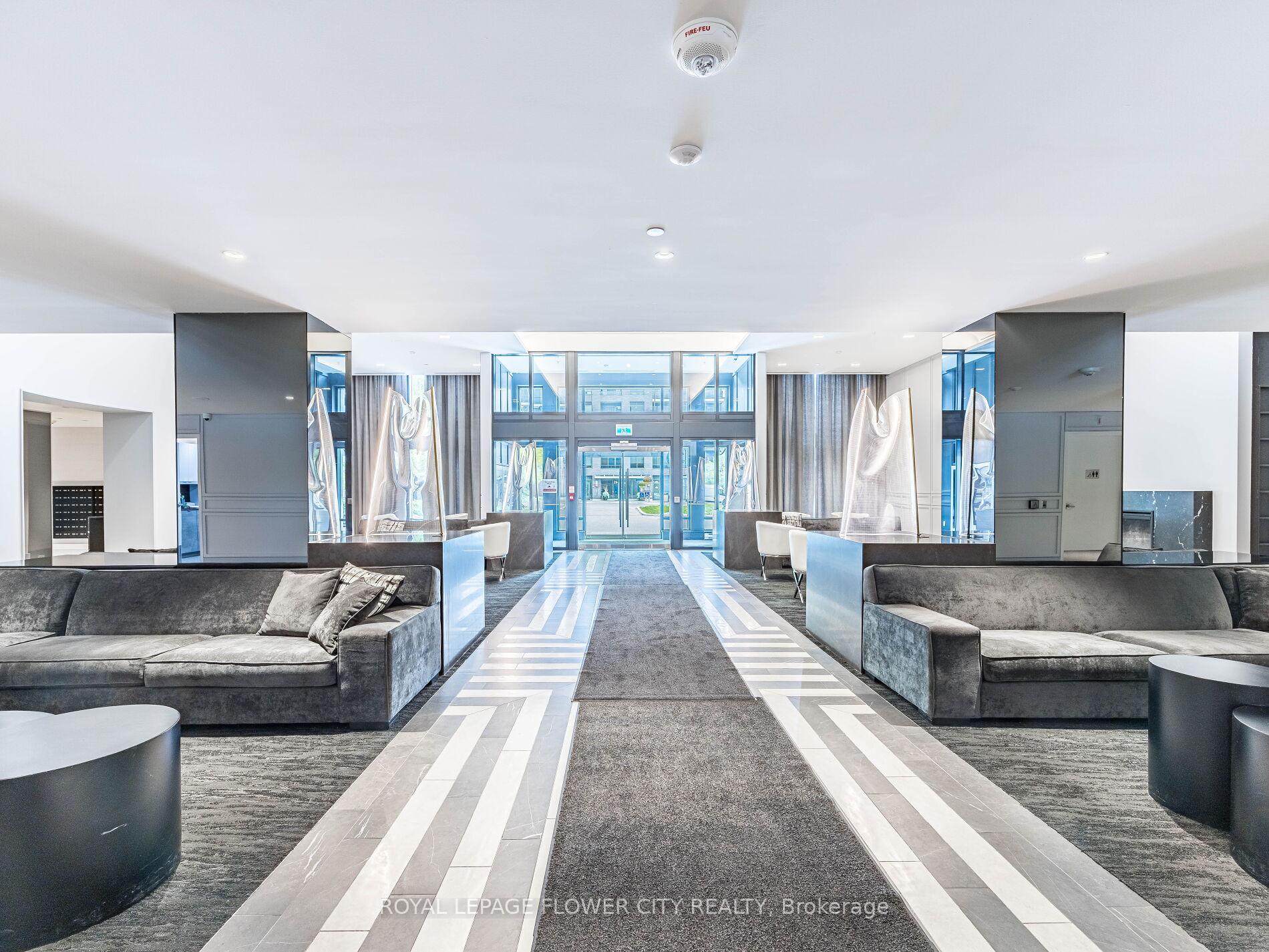 1 Bedroom Condo at 30 Gibbs, Toronto For sale