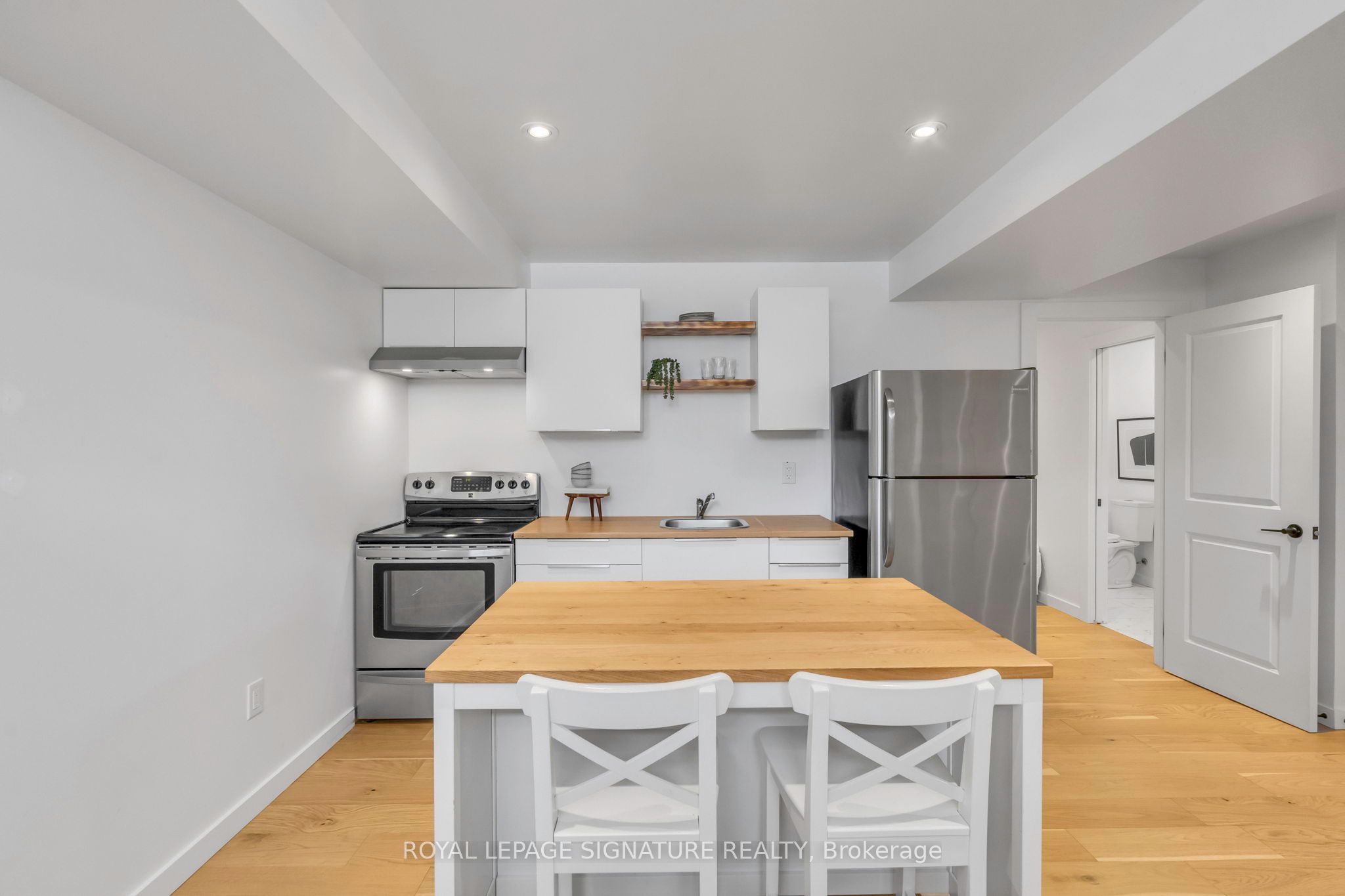33 Nineteenth Street