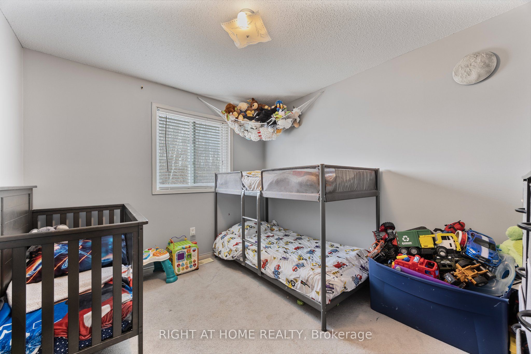 200 Southwinds Crescent, Midland, ON L4R 0A2