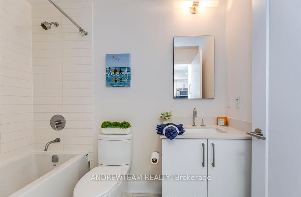 88 Cumberland Street, #2105