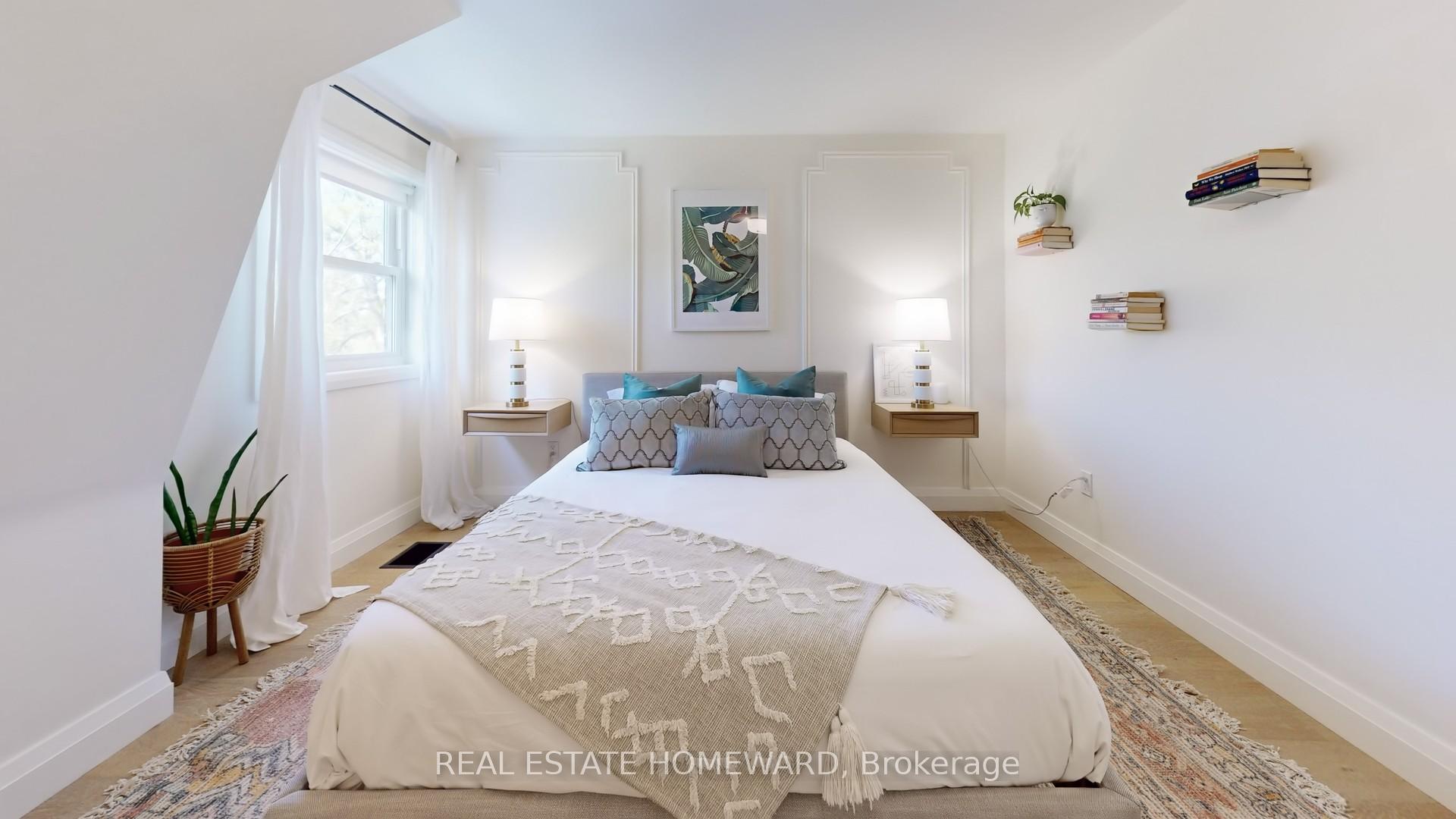 2 Bedrooms Condo at 895 Adelaide, Toronto For sale