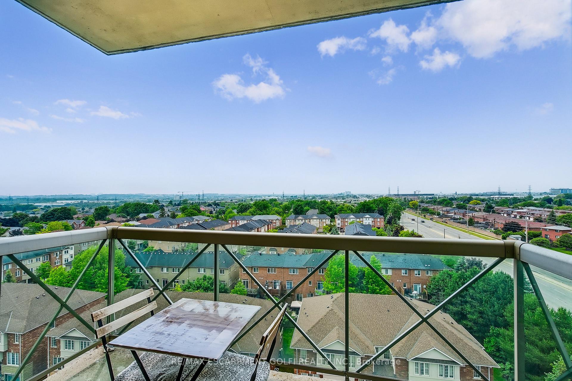 1 Bedroom Condo at 1359 Rathburn, Mississauga For sale