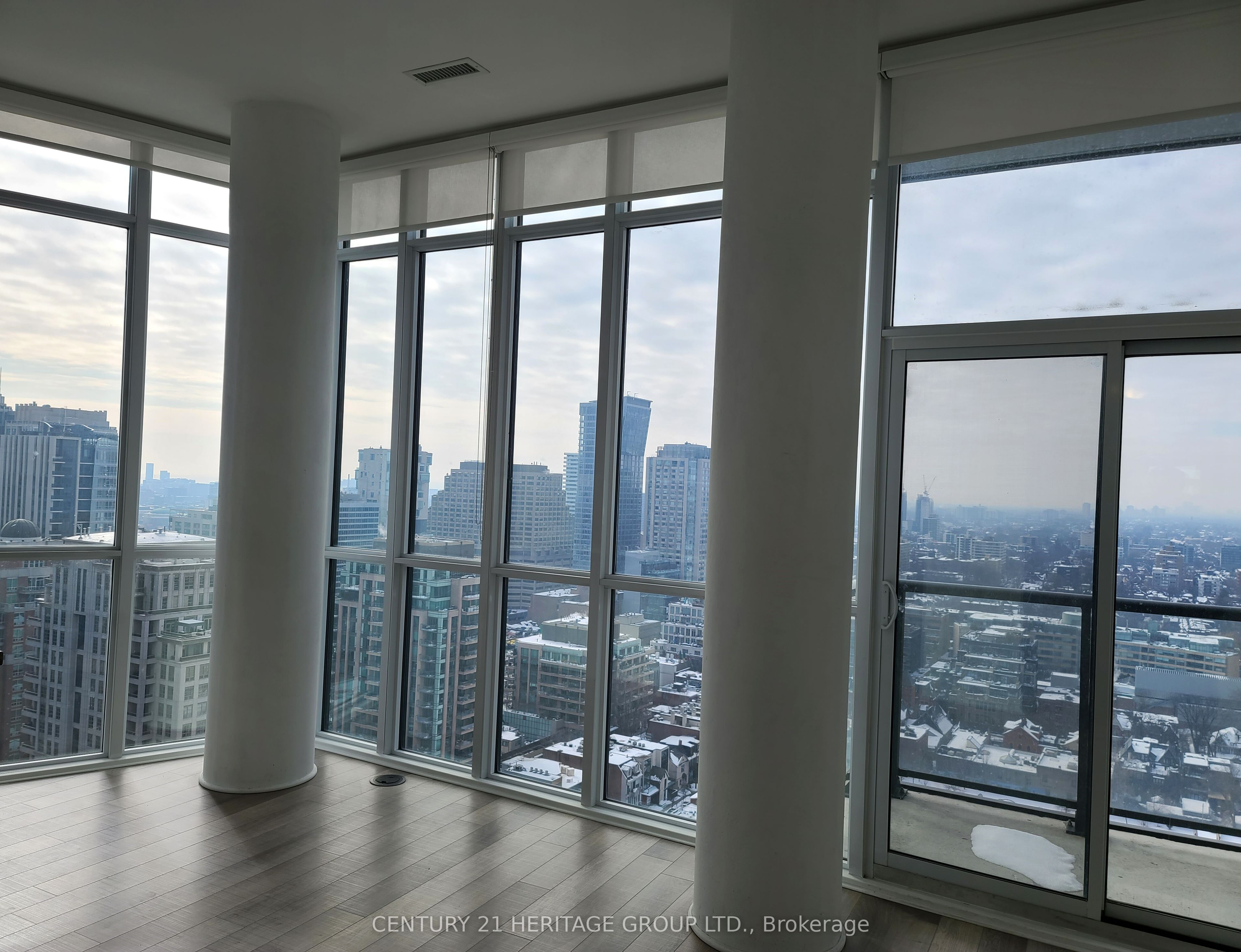 32 Davenport Road, #2508