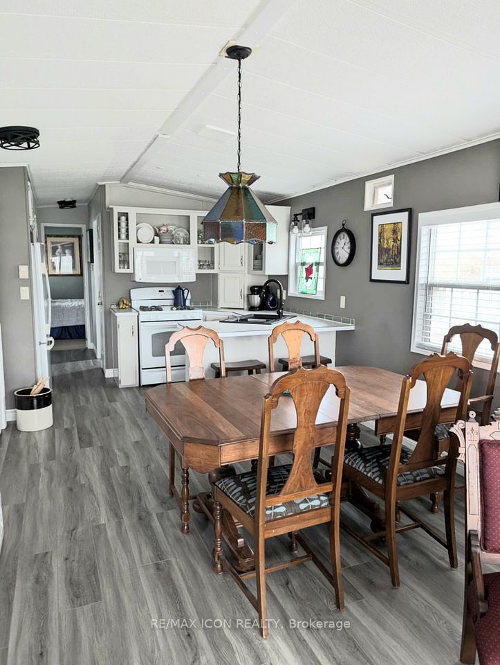 #61 Water's Edge - 77307 Bluewater Highway, Bluewater, ON N0M 1G0