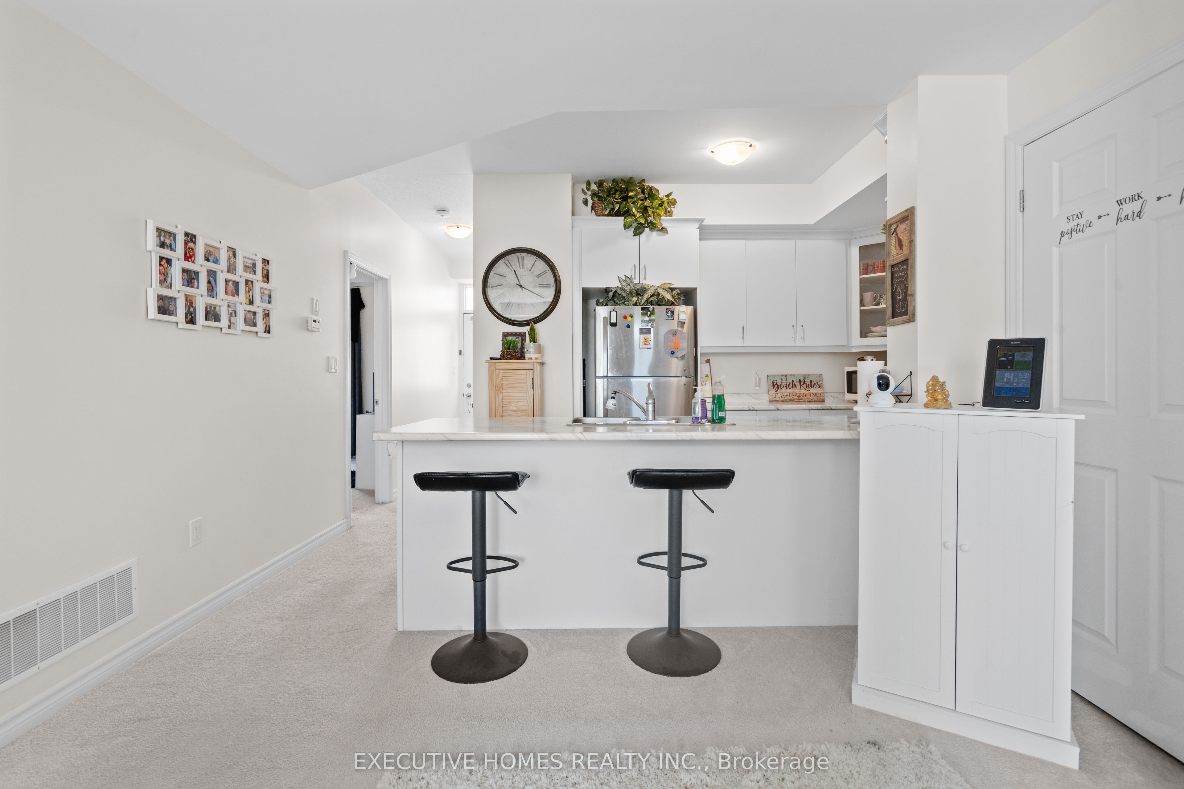 383 Dundas Street E, #74