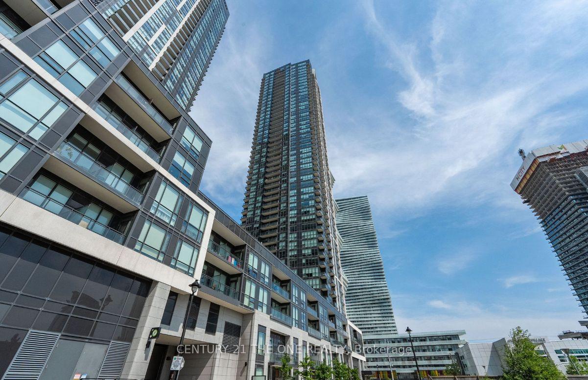 2 Bedrooms Condo at 4011 Brickstone, Mississauga For sale