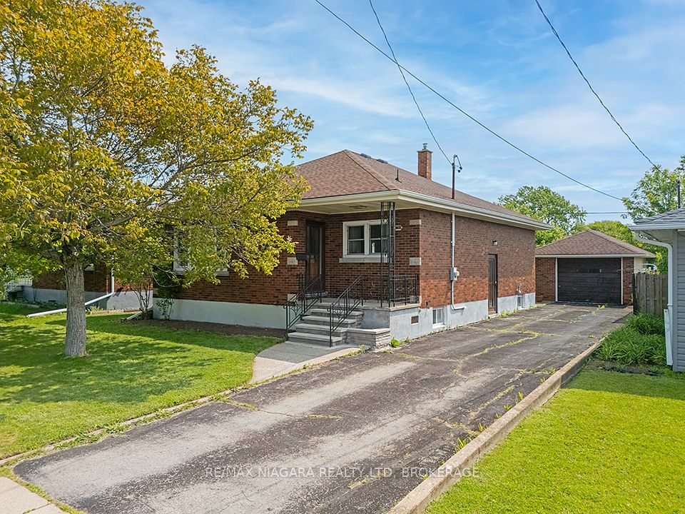 155 Clarke