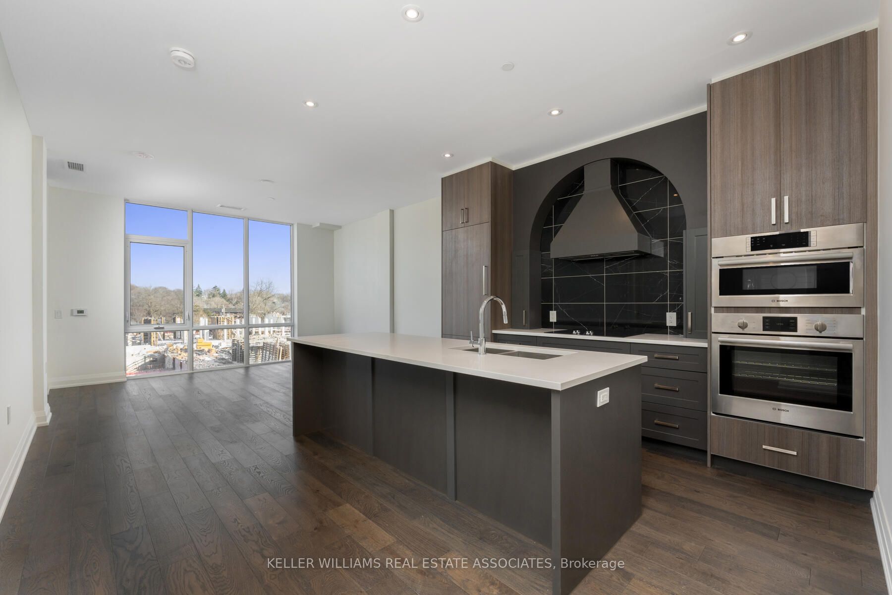 #303 - 42 Mill Street, Halton Hills, ON L7G 0P9
