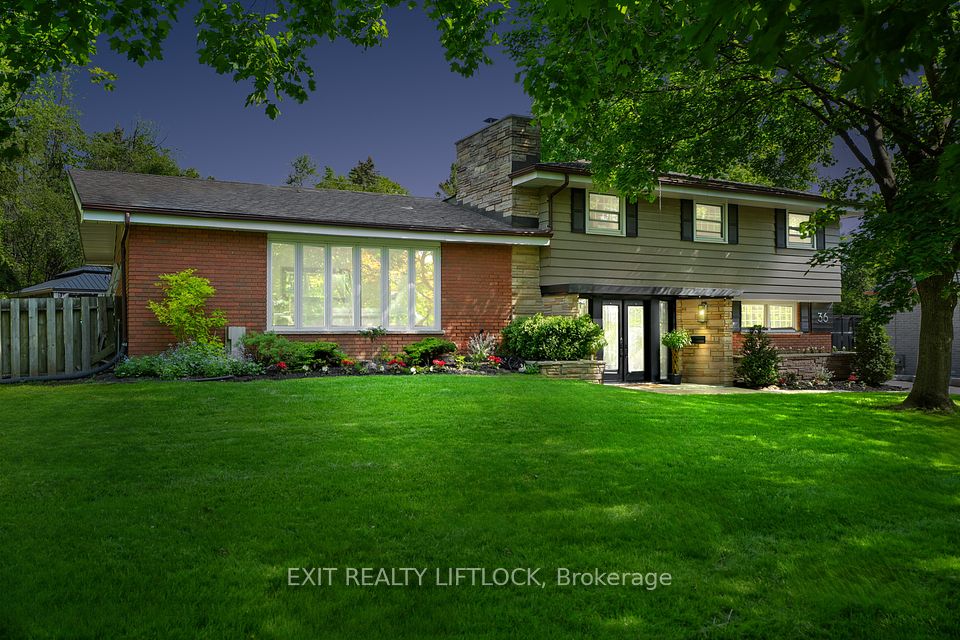 36 Weller Crescent, Peterborough West, ON K9J 6J5