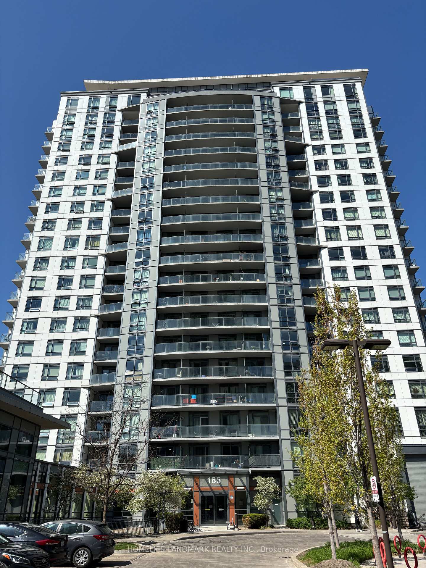 1 Bedroom Condo at 185 Bonis, Toronto For sale