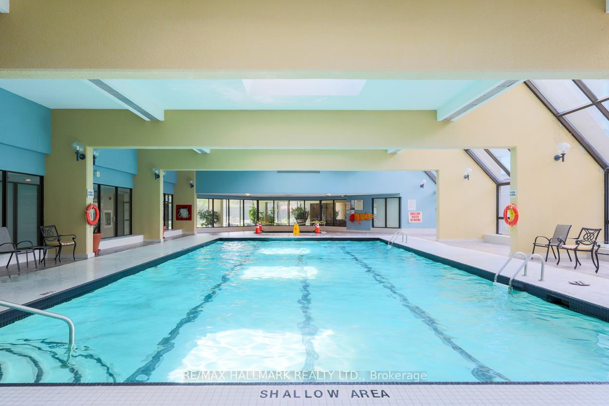 3 Bedrooms Condo at 55 Skymark, Toronto For sale