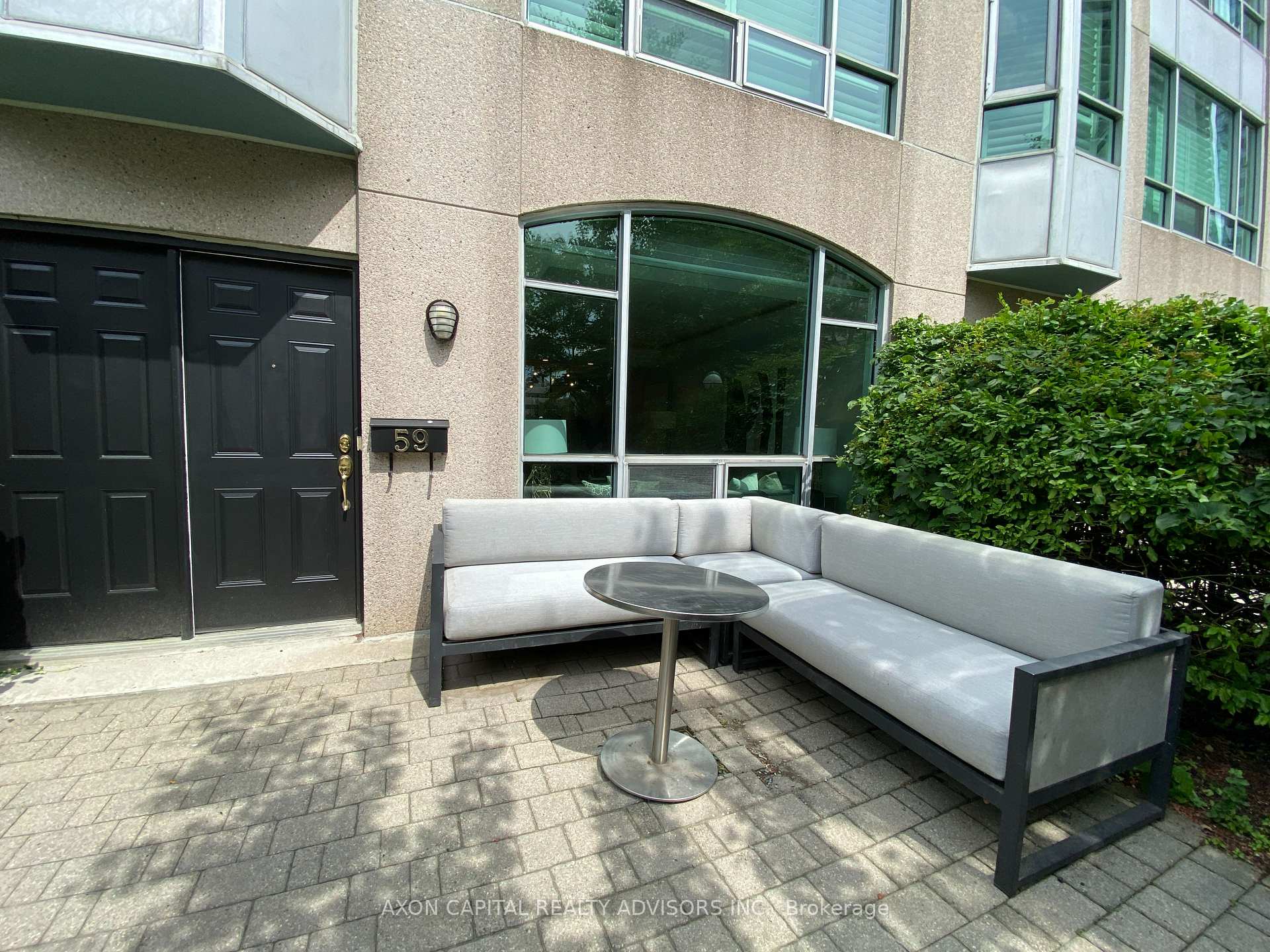3 Bedrooms Condo at 59 Mcmurrich, Toronto For sale