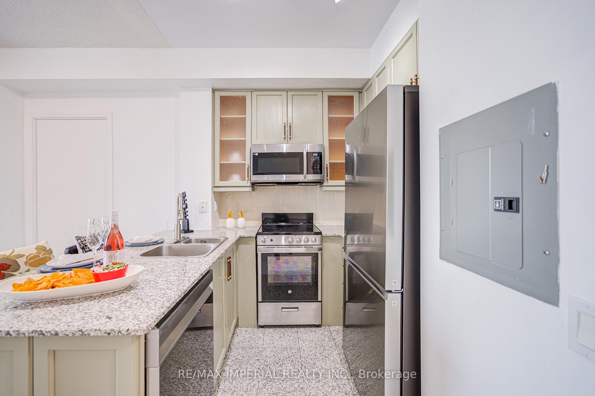 1 Bedroom Condo at 60 Byng, Toronto For sale