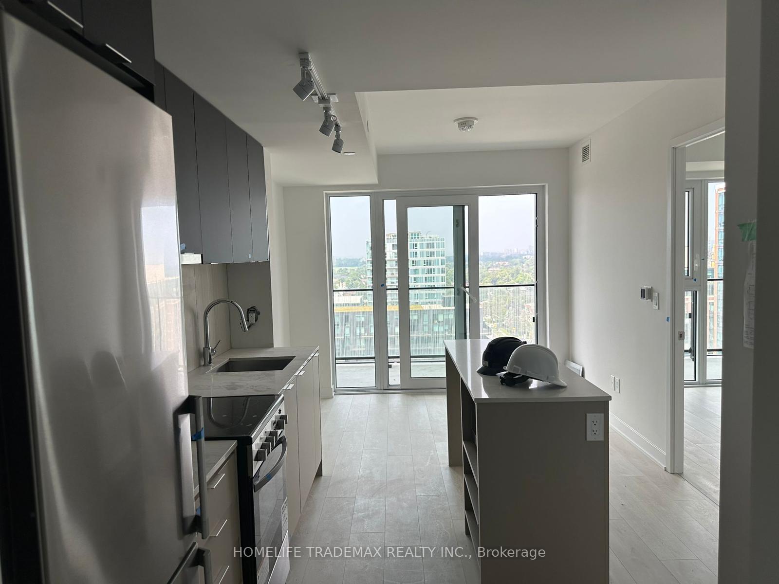 1 Bedroom Condo at 8 Tippett,  Toronto For sale