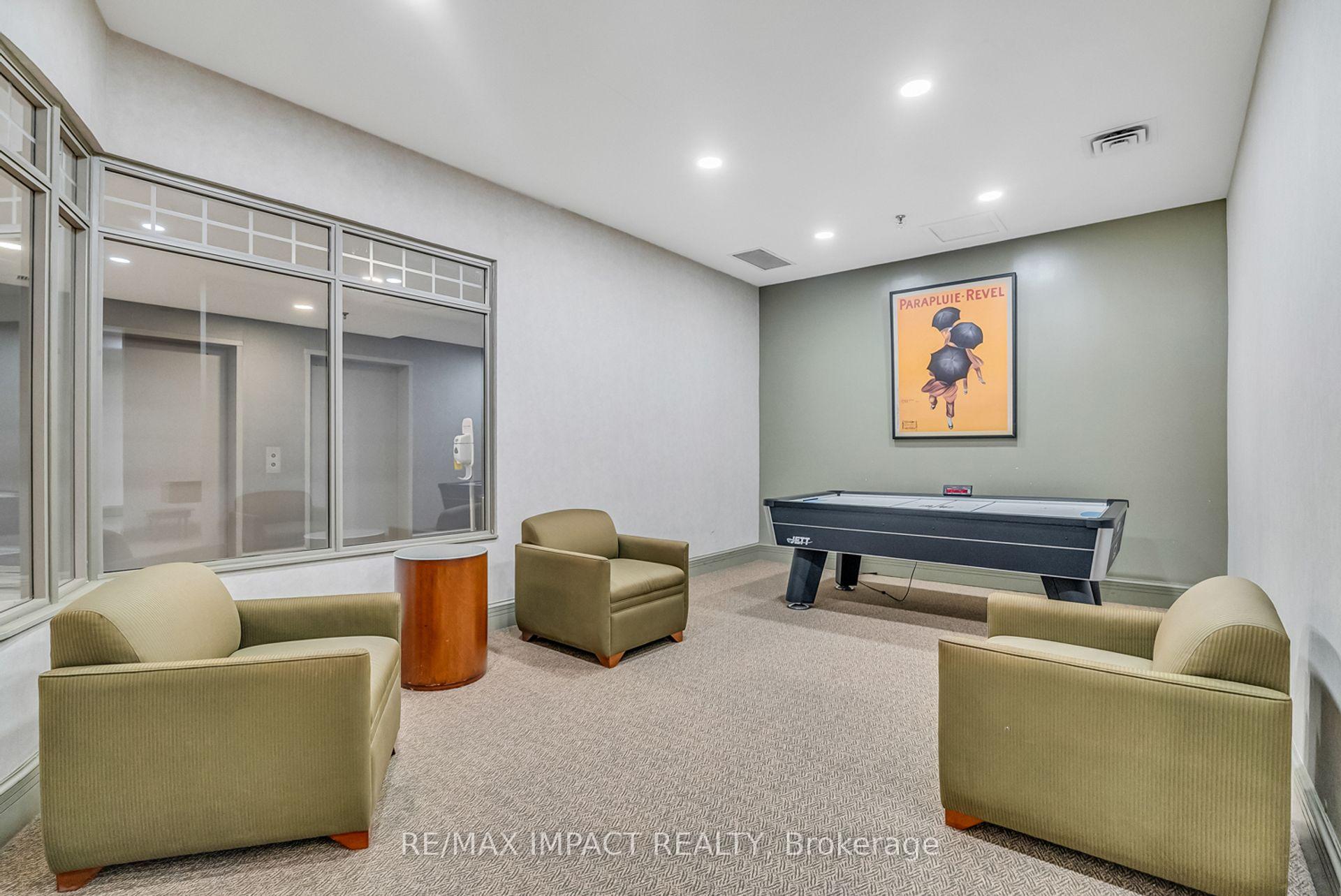 1 Bedroom Condo at 123 Omni, Toronto For sale