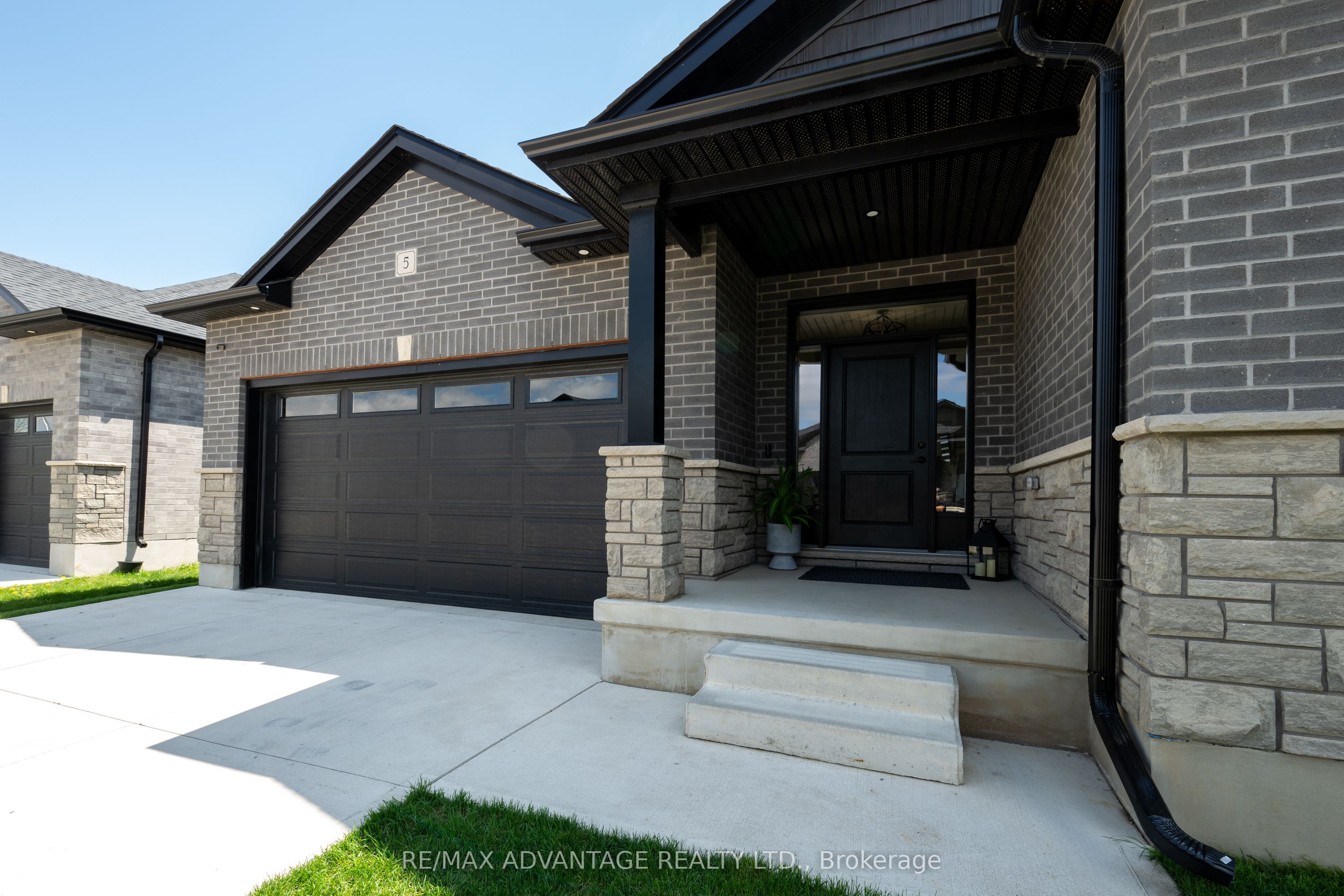 383 Daventry Way, #5