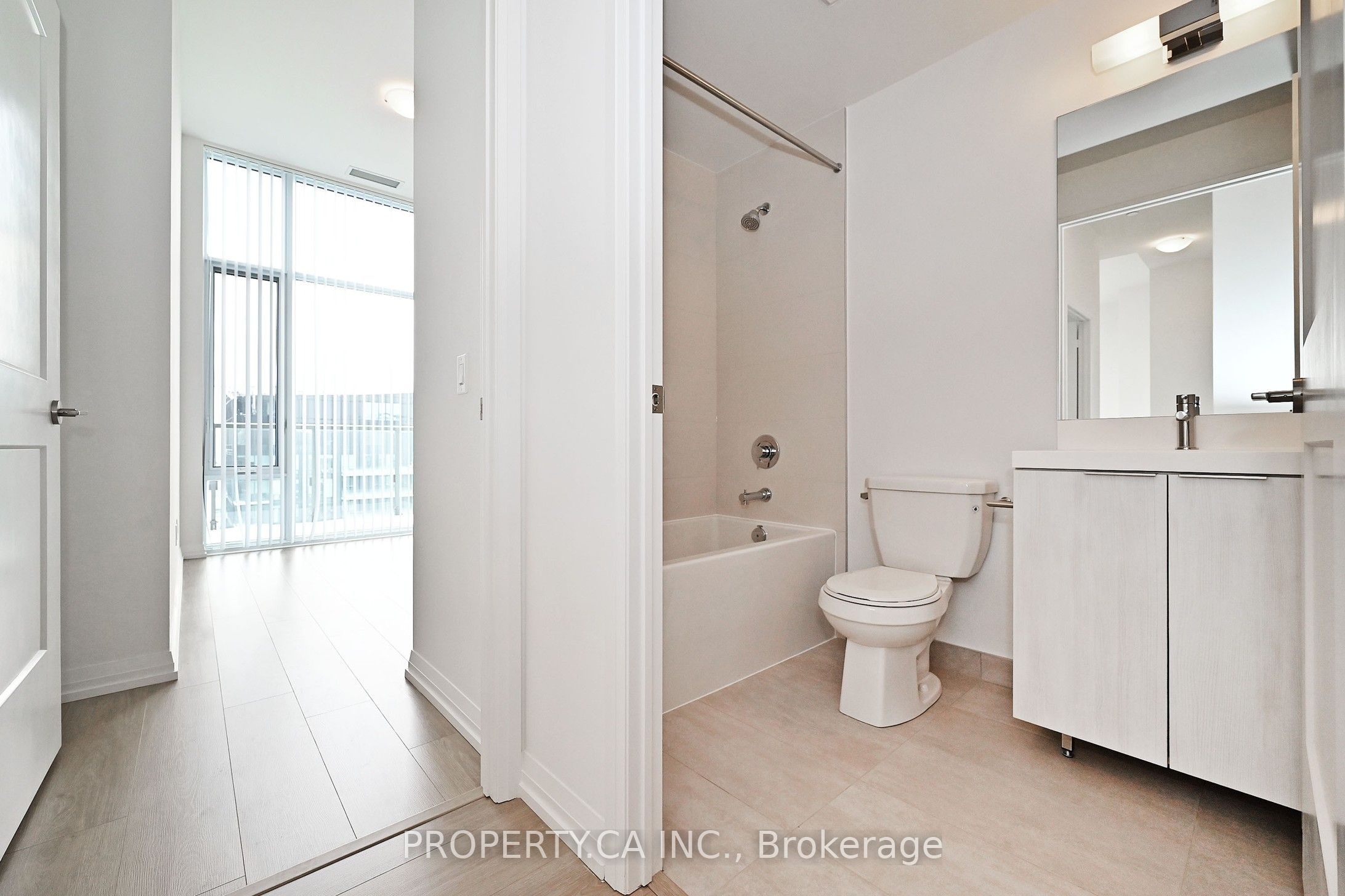 8 Widmer Street, #GPH09