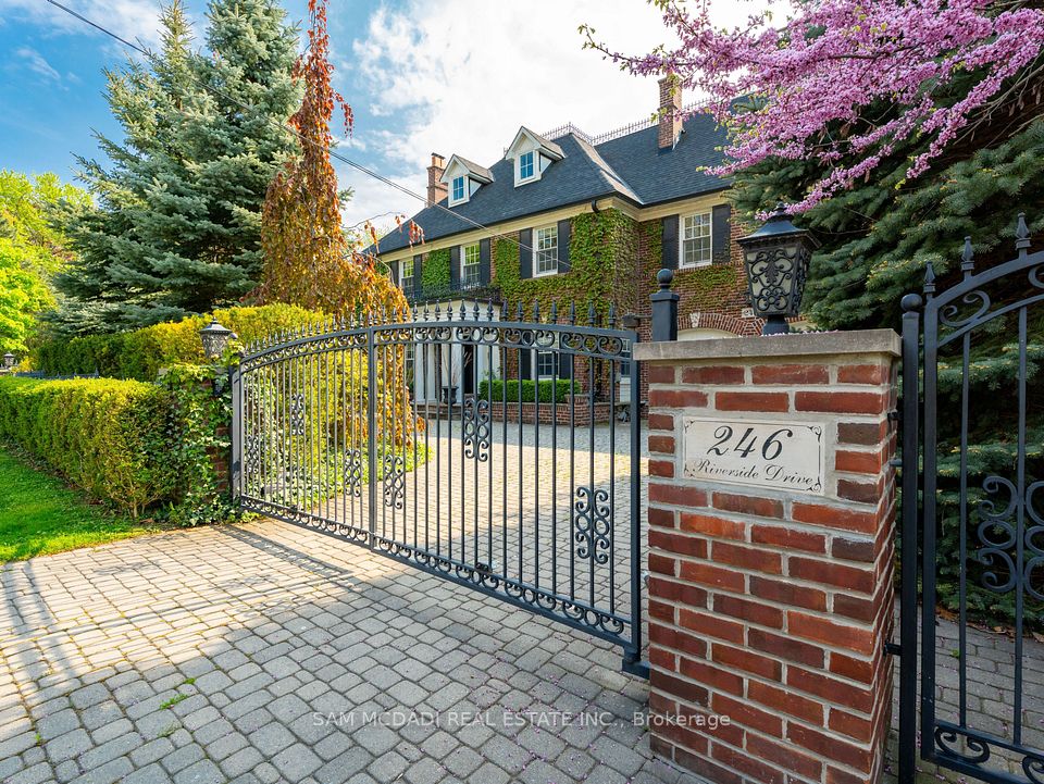 246 Riverside