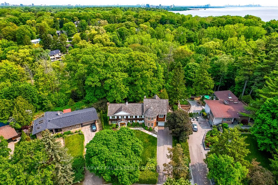 785 Glenleven