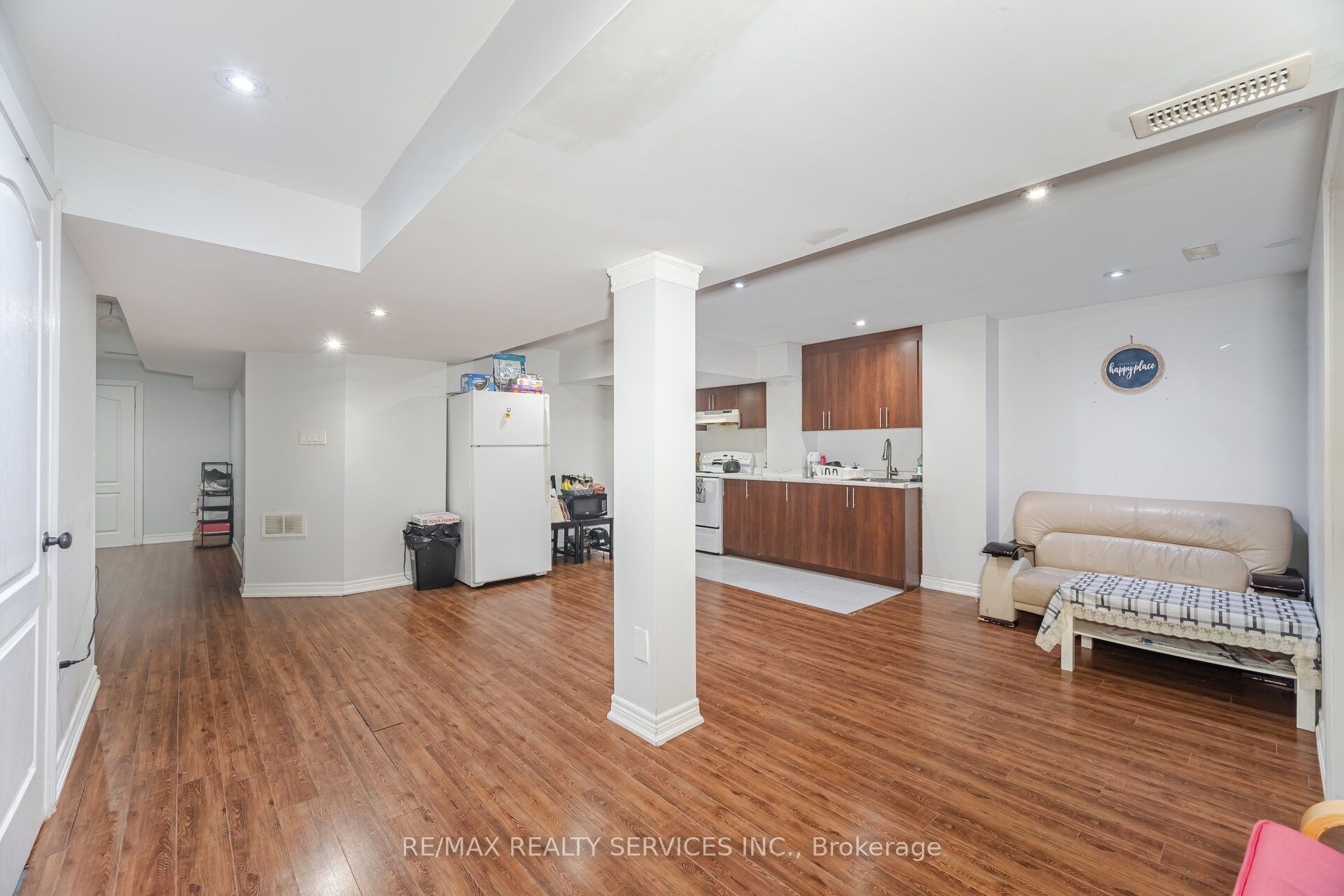69 Harbourtown Crescent