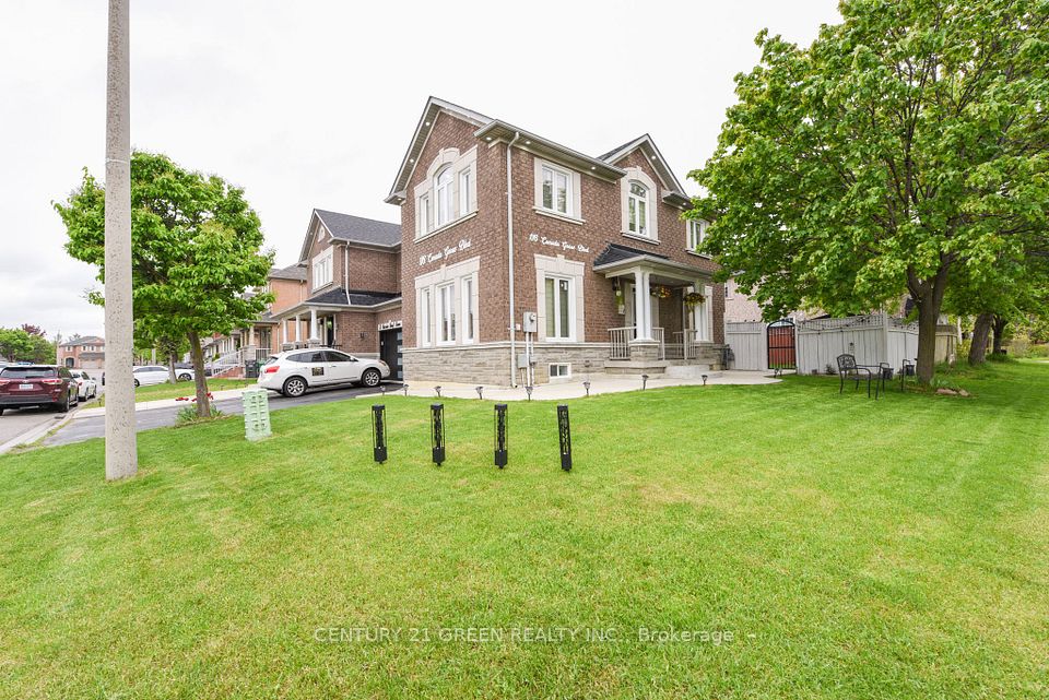 116 Canada Goose Boulevard, Brampton, ON L6R 2A4