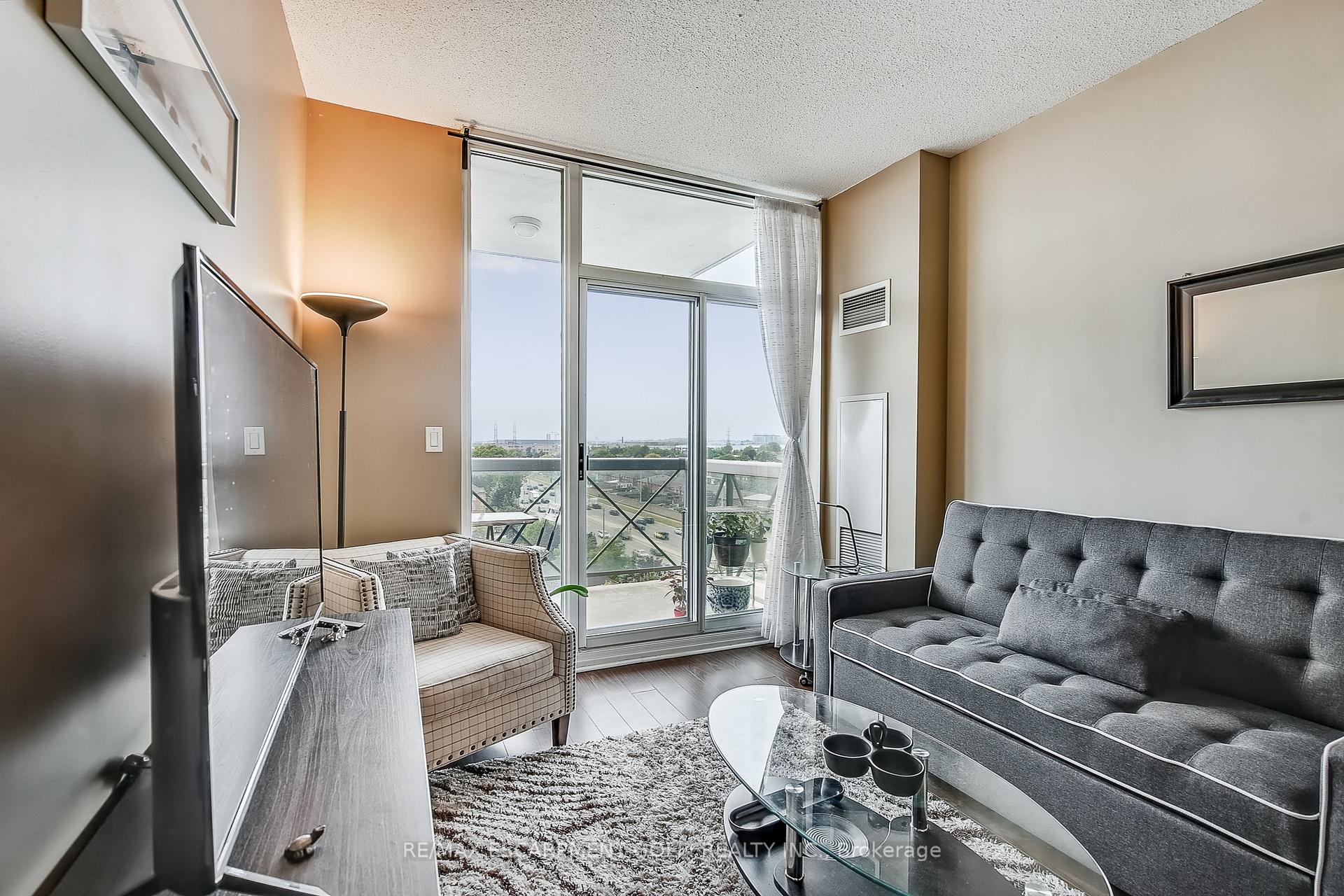 1 Bedroom Condo at 1359 Rathburn, Mississauga For sale