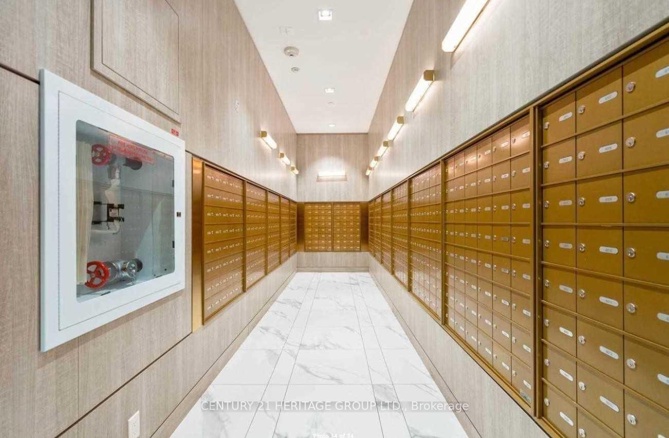 2 Bedrooms Condo at 950 PORTAGE,  Vaughan For sale