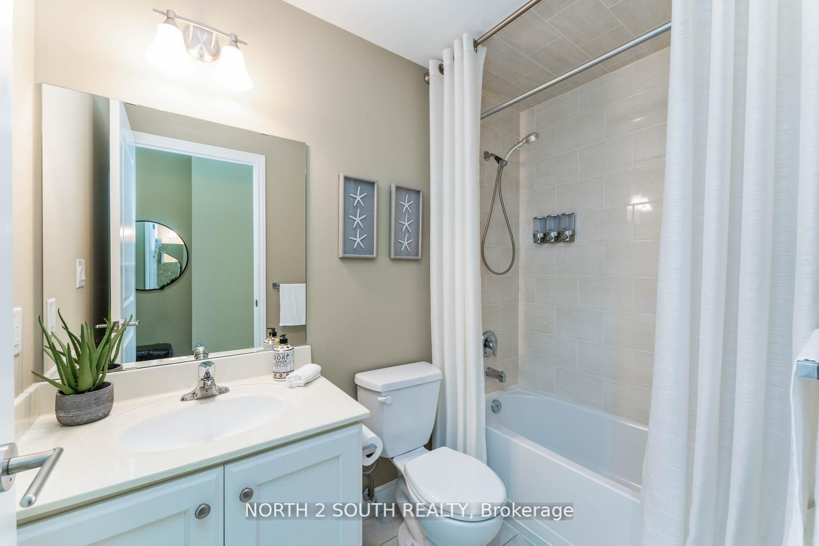 281 Woodbridge Avenue, #521