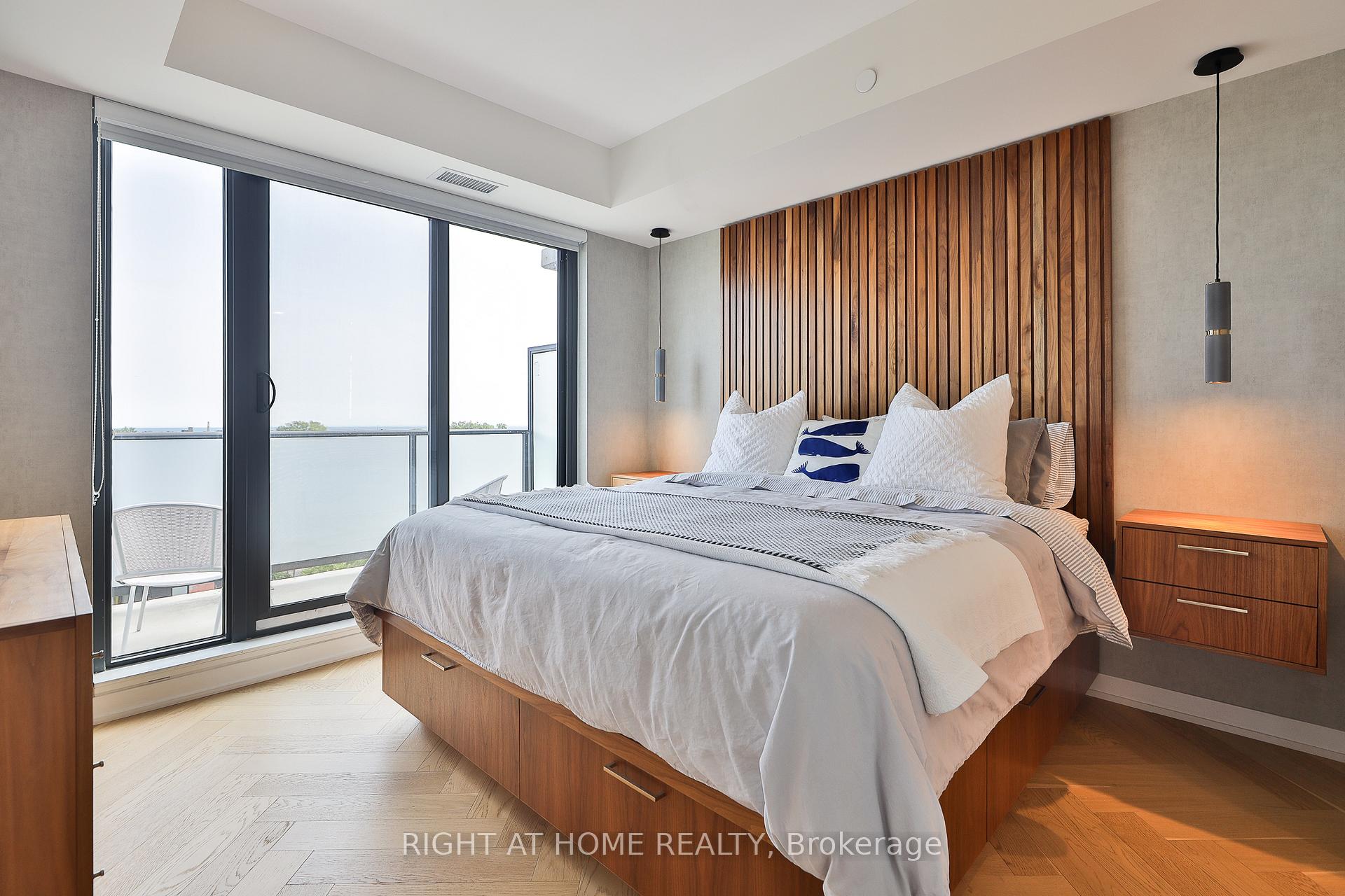 2 Bedrooms Condo at 430 Roncesvalles, Toronto For sale
